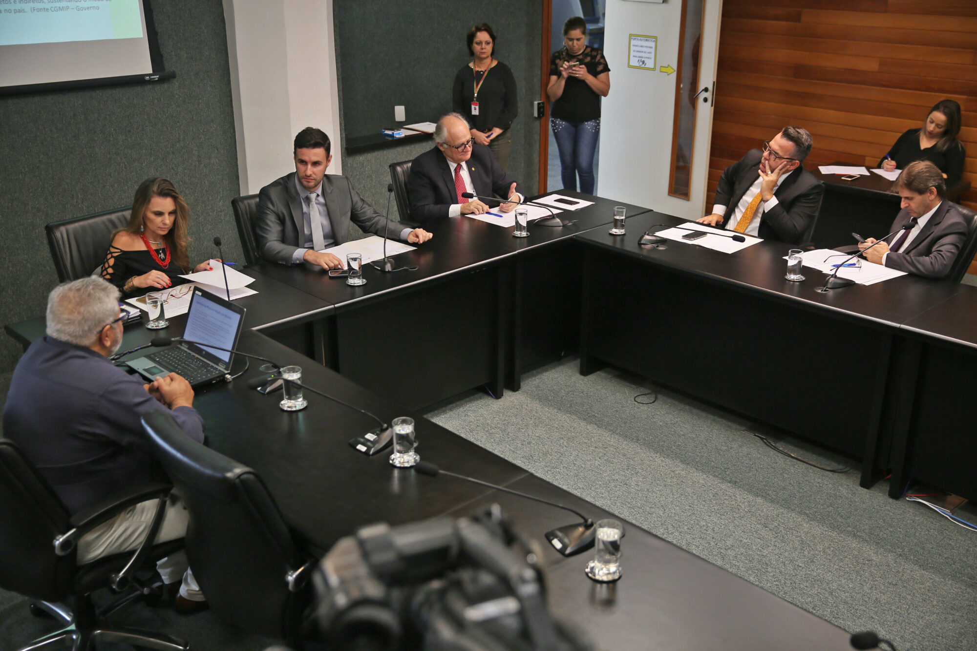 Professor alerta Comissão da Pesca sobre falta de números oficiais do setor