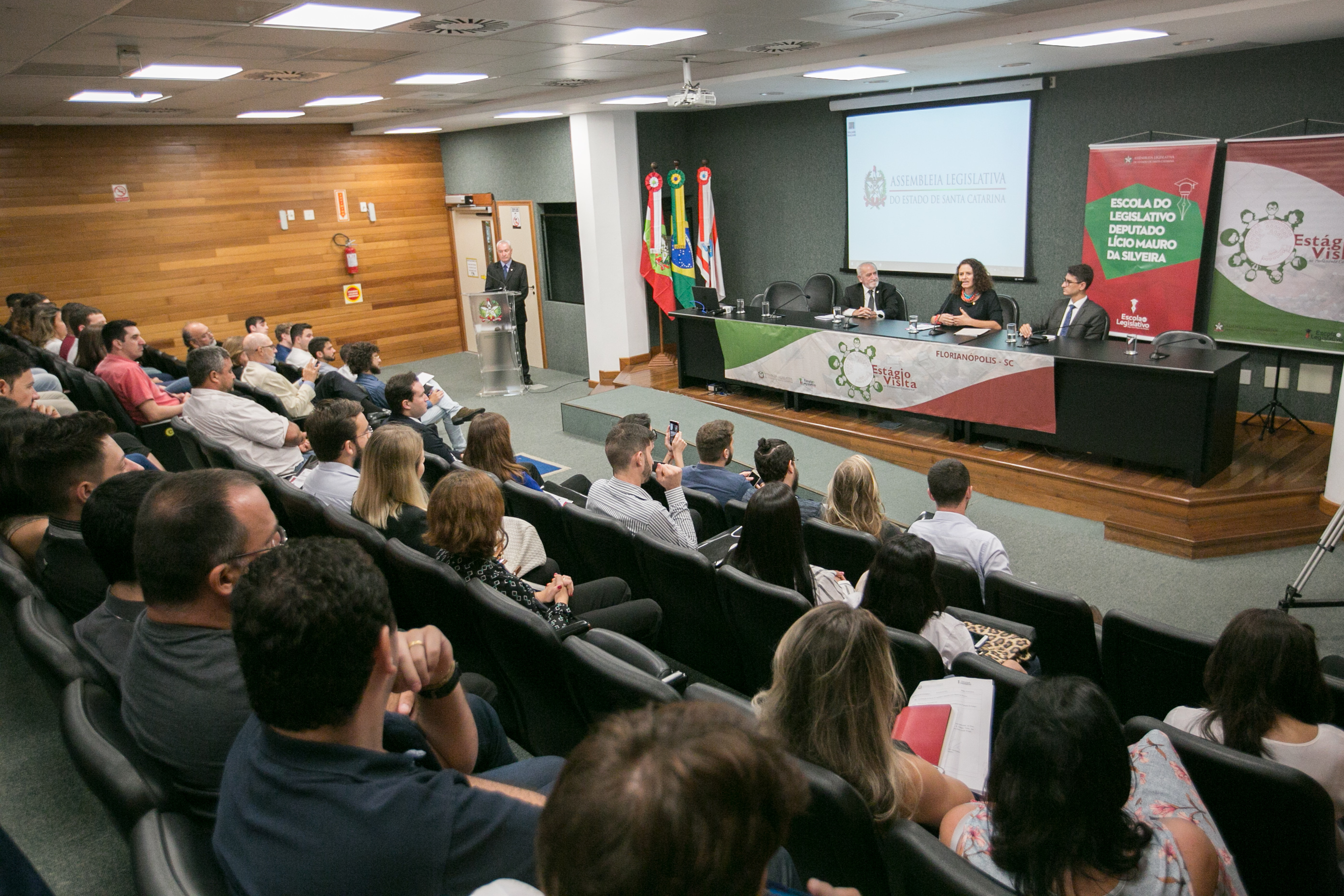 Abertura e palestra inaugural do Programa Estágio-Visita