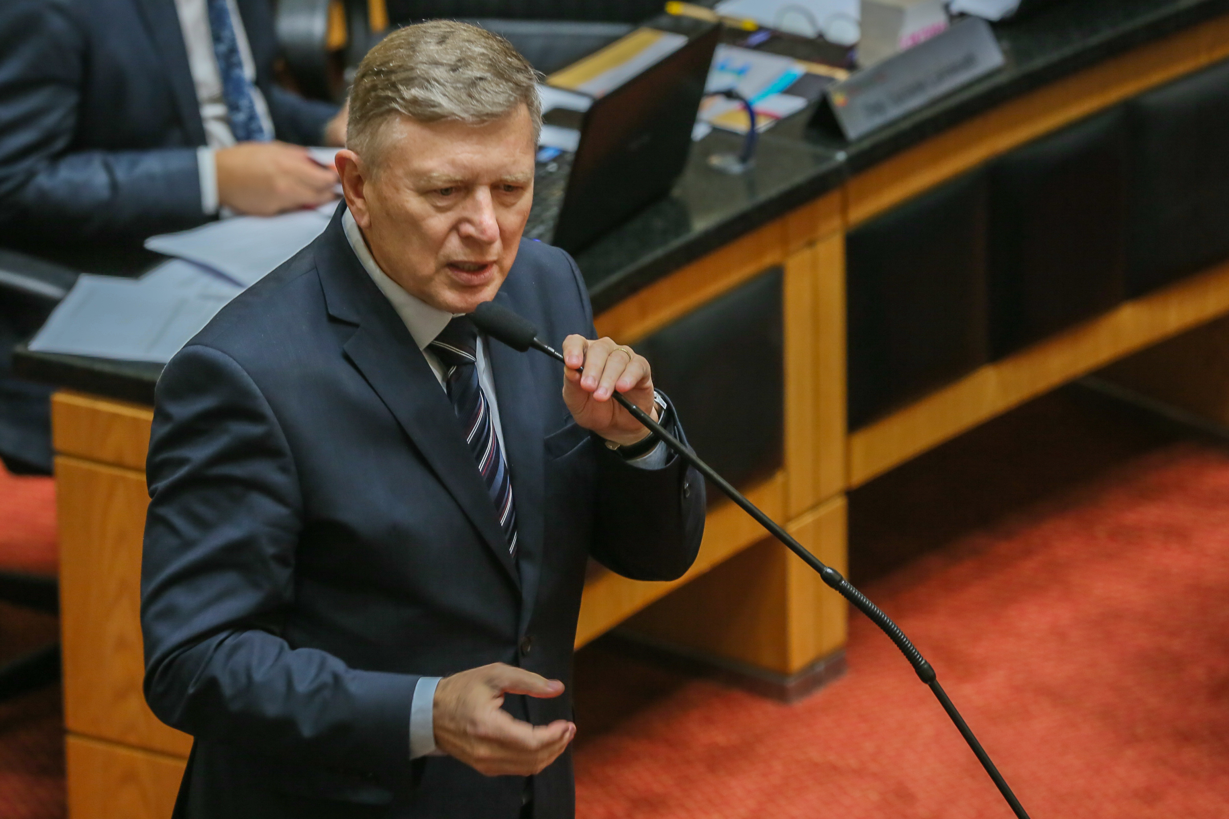 Deputado Milton Hobus (PSD)