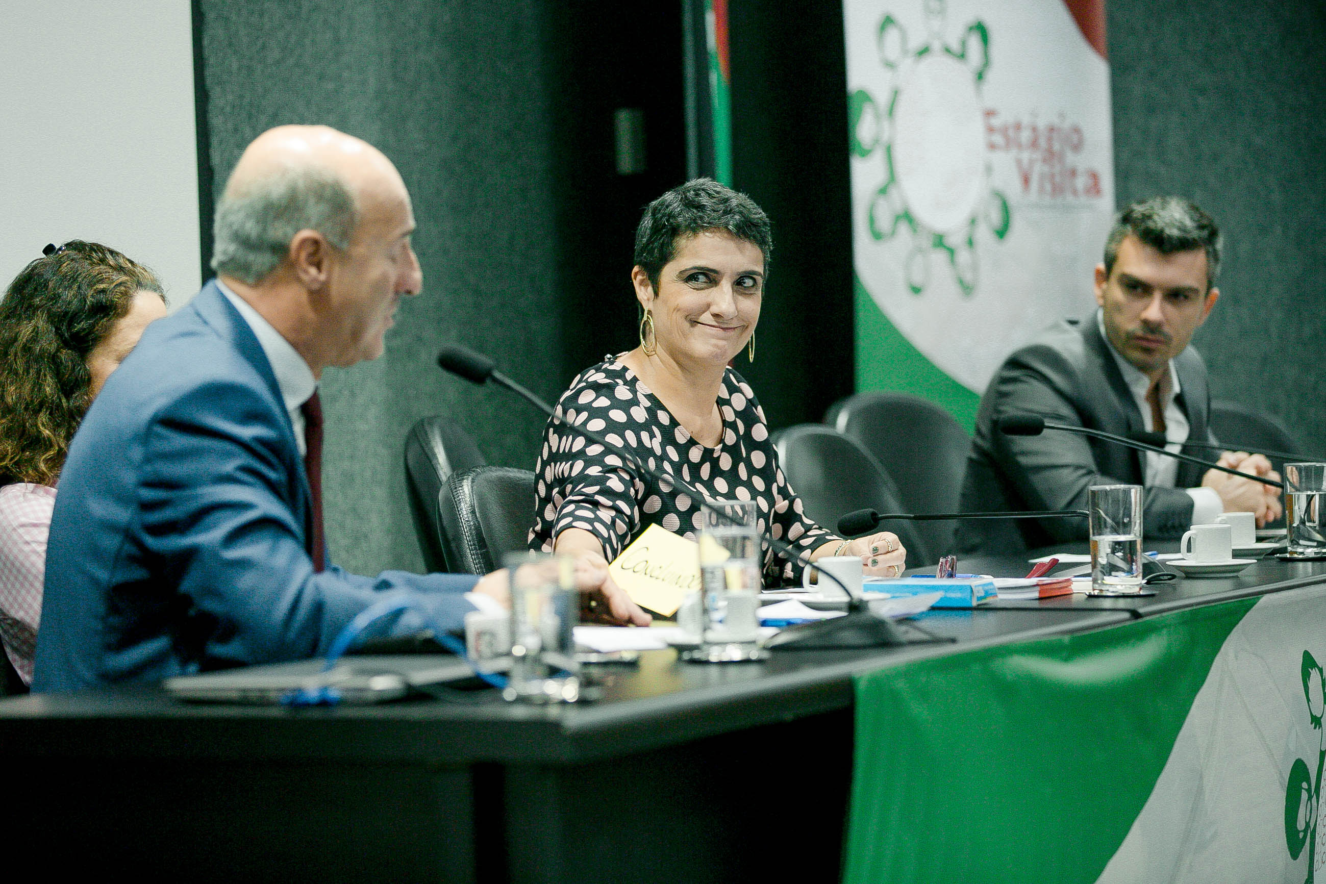 Estágio Visita - Mesa Redonda com Deputados