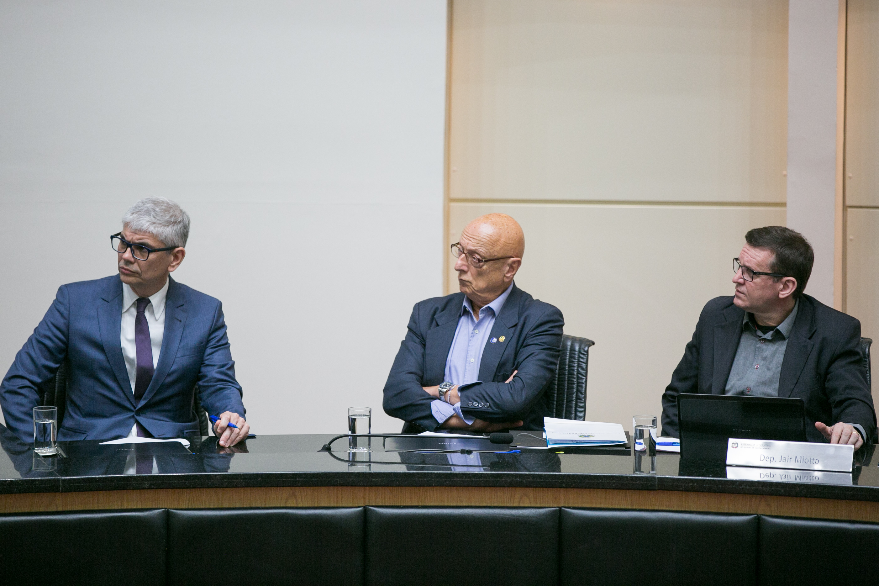 Comissão de Transportes promove audiência pública para discutir as obras do contorno viário da Grande Florianópolis.