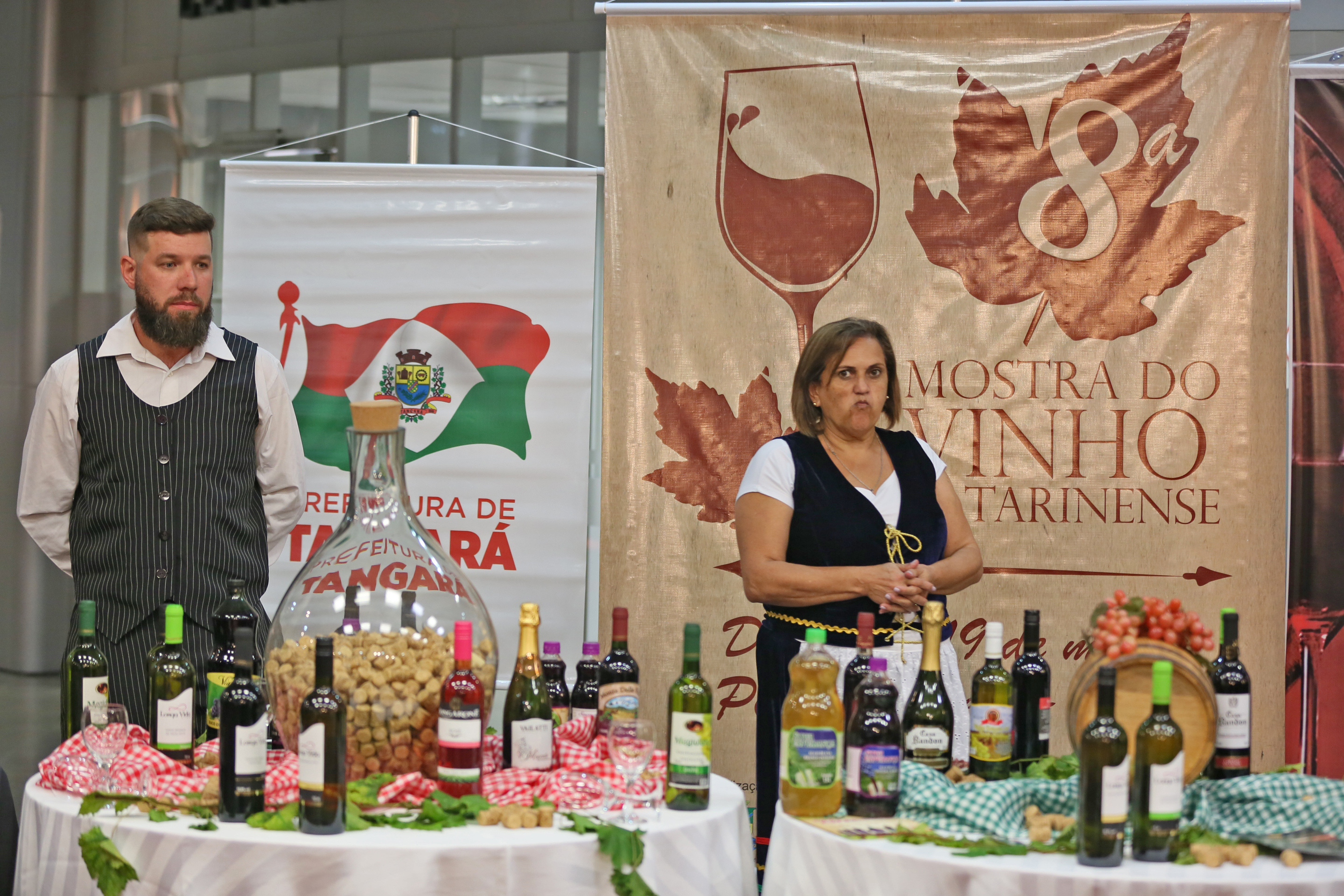 Oitava Mostra do Vinho Catarinense.