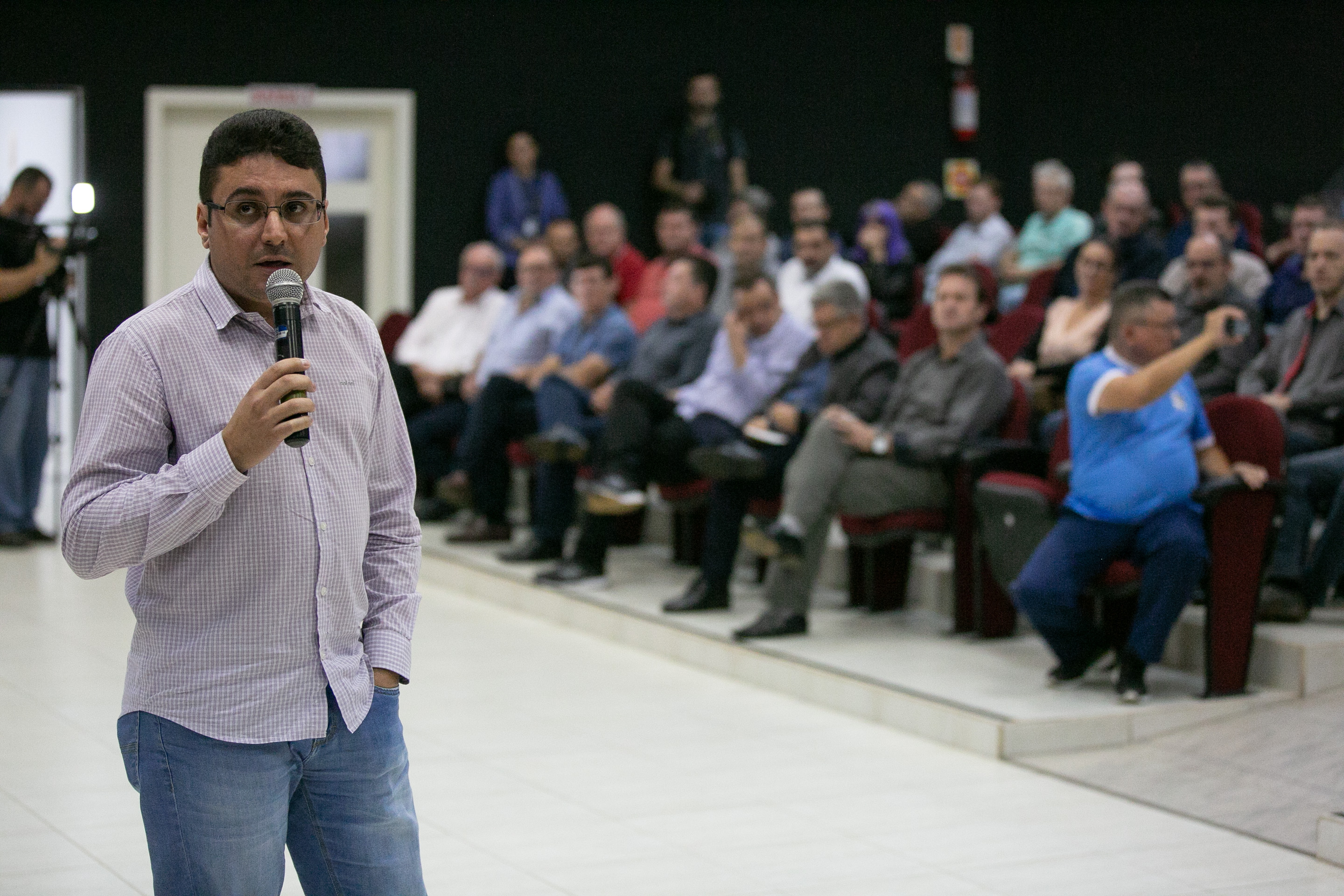 Engenheiro do DNIT Diego Fernando da Silva