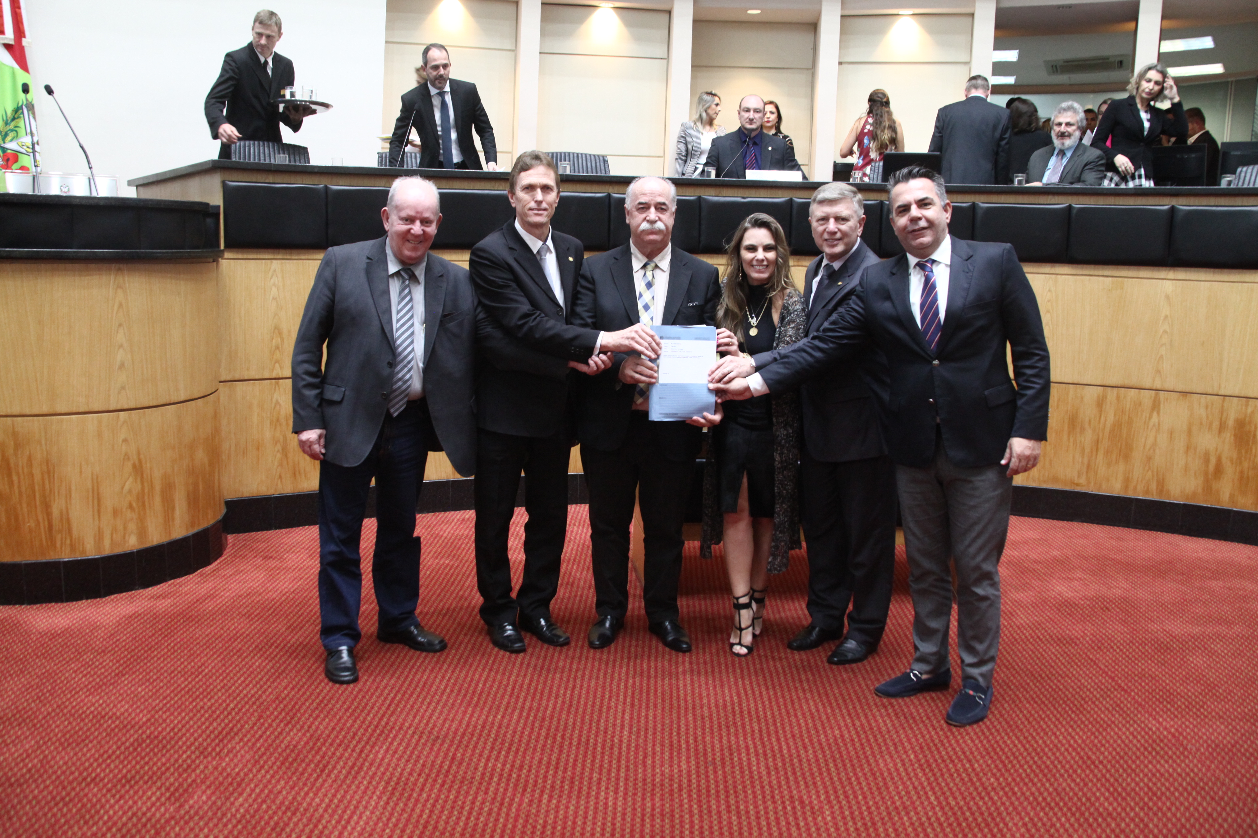 Reunião  Conjunta_ Constituição e Justiça _Finanças e Tributação _ Trabalho  Relatório Final _