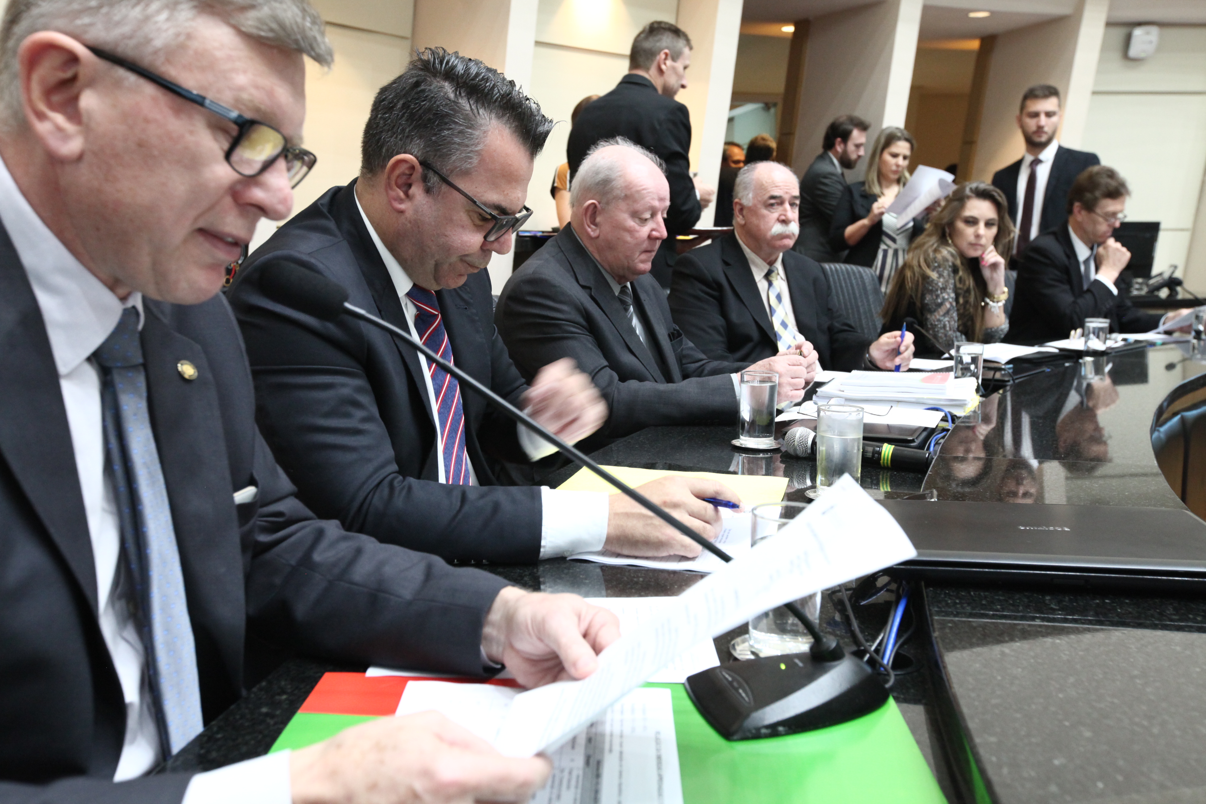 Reunião  Conjunta_ Constituição e Justiça _Finanças e Tributação _ Trabalho  Relatório Final