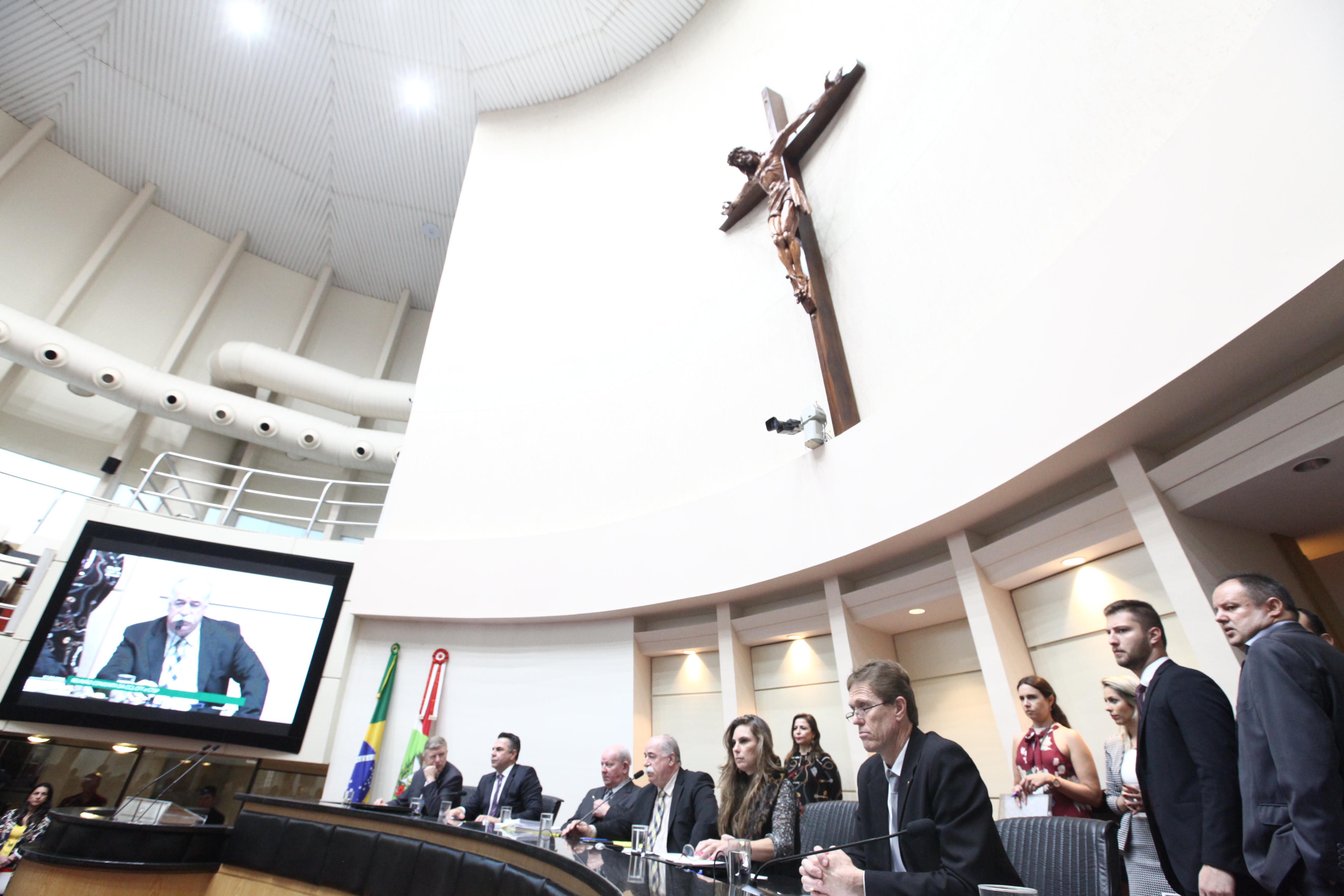 Reunião  Conjunta_ Constituição e Justiça _Finanças e Tributação _ Trabalho  Relatório Final