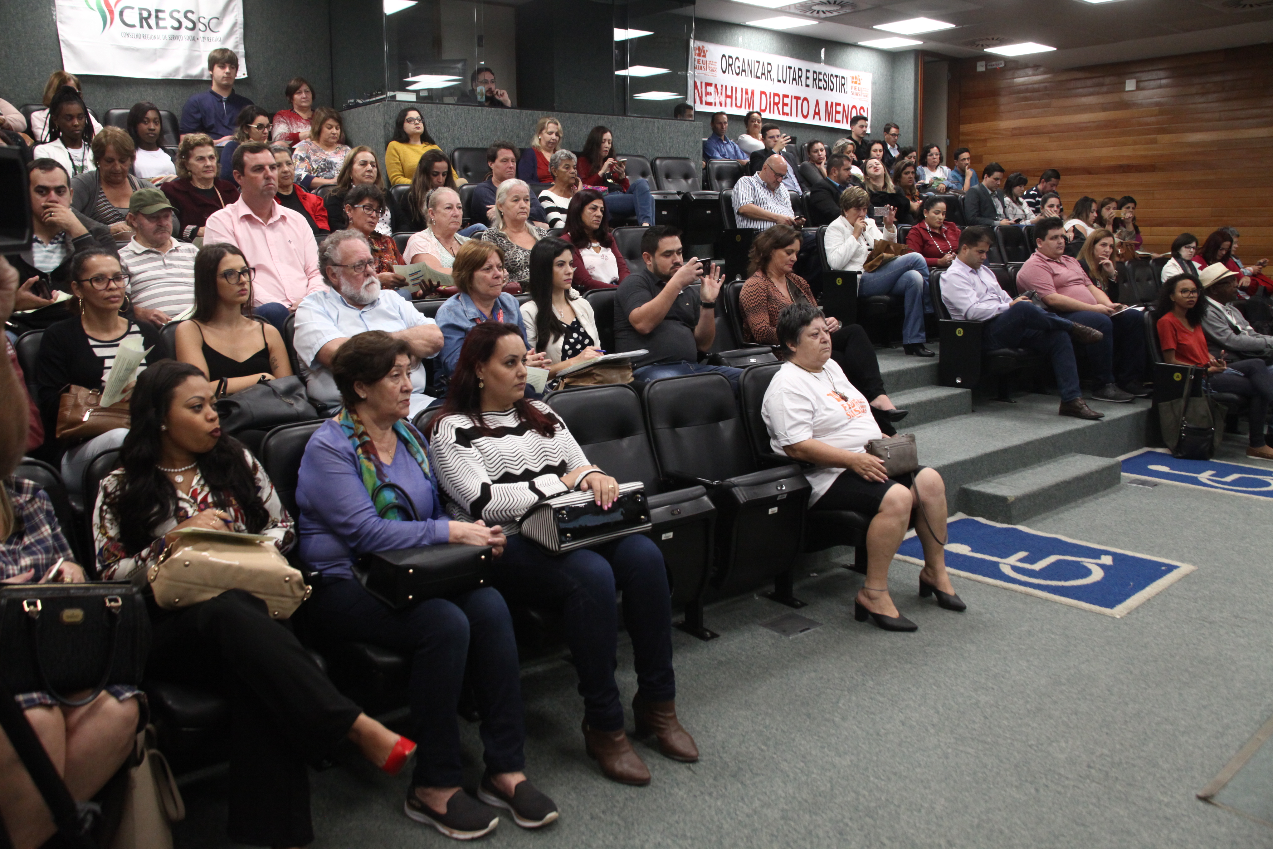 Lançamento Frente Parlamentar em Defesa de Políticas Públicas _ Assistência Social