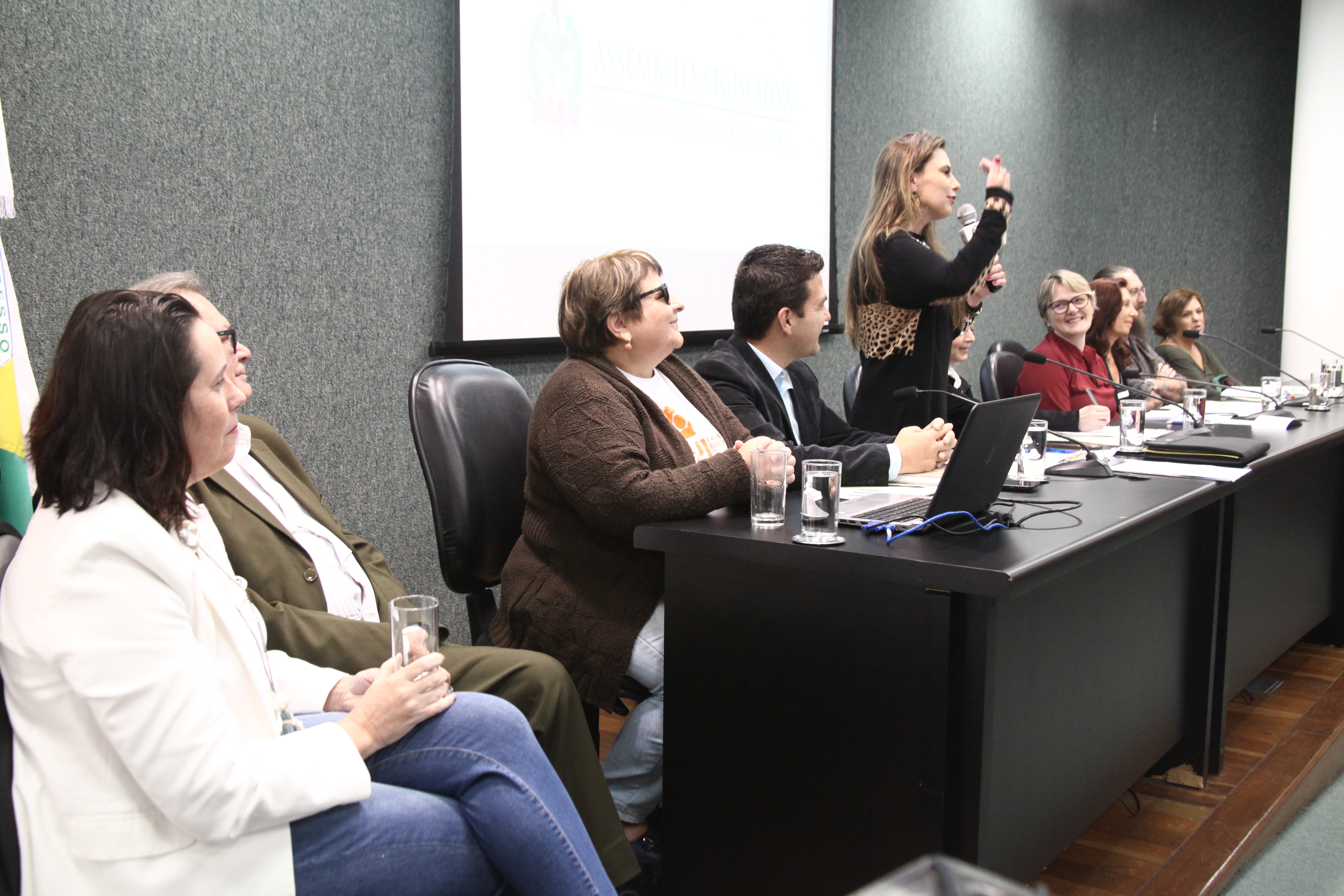 Lançamento Frente Parlamentar em Defesa de Políticas Públicas _ Assistência Social