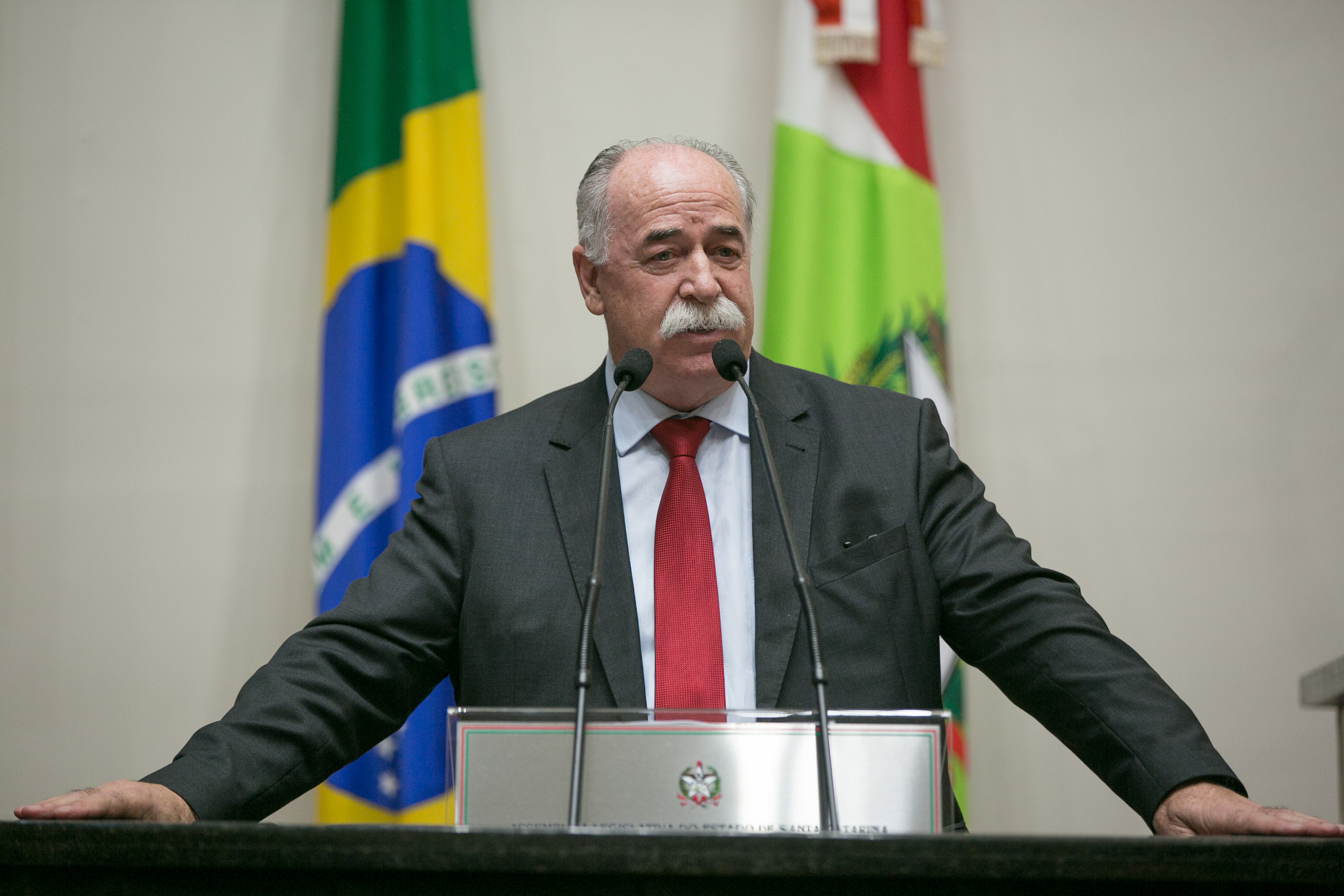 Deputado Romildo Titon (MDB)