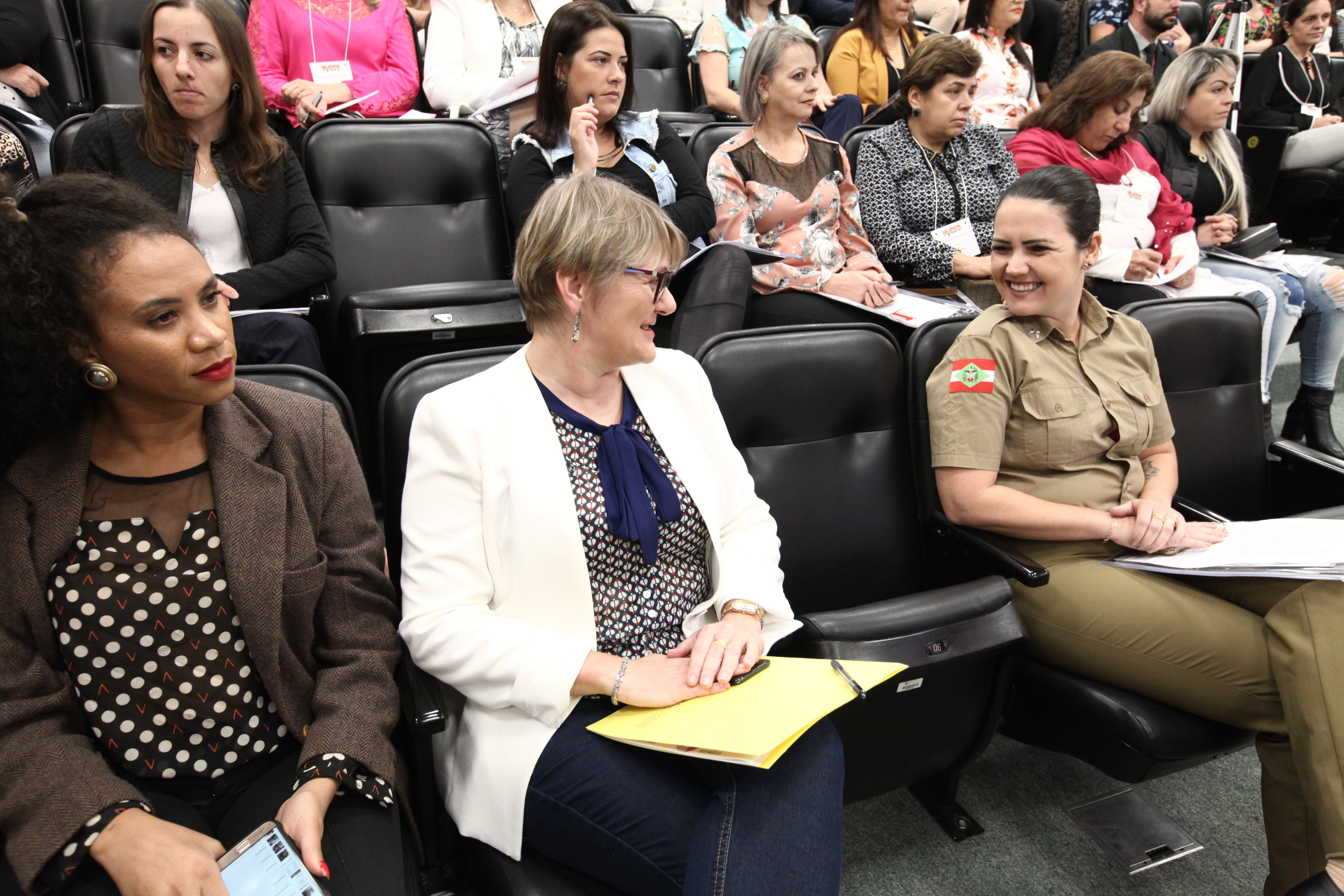 Encontro Estadual das Mulheres Parlamentares de Santa Catarina com ( UVESC )
