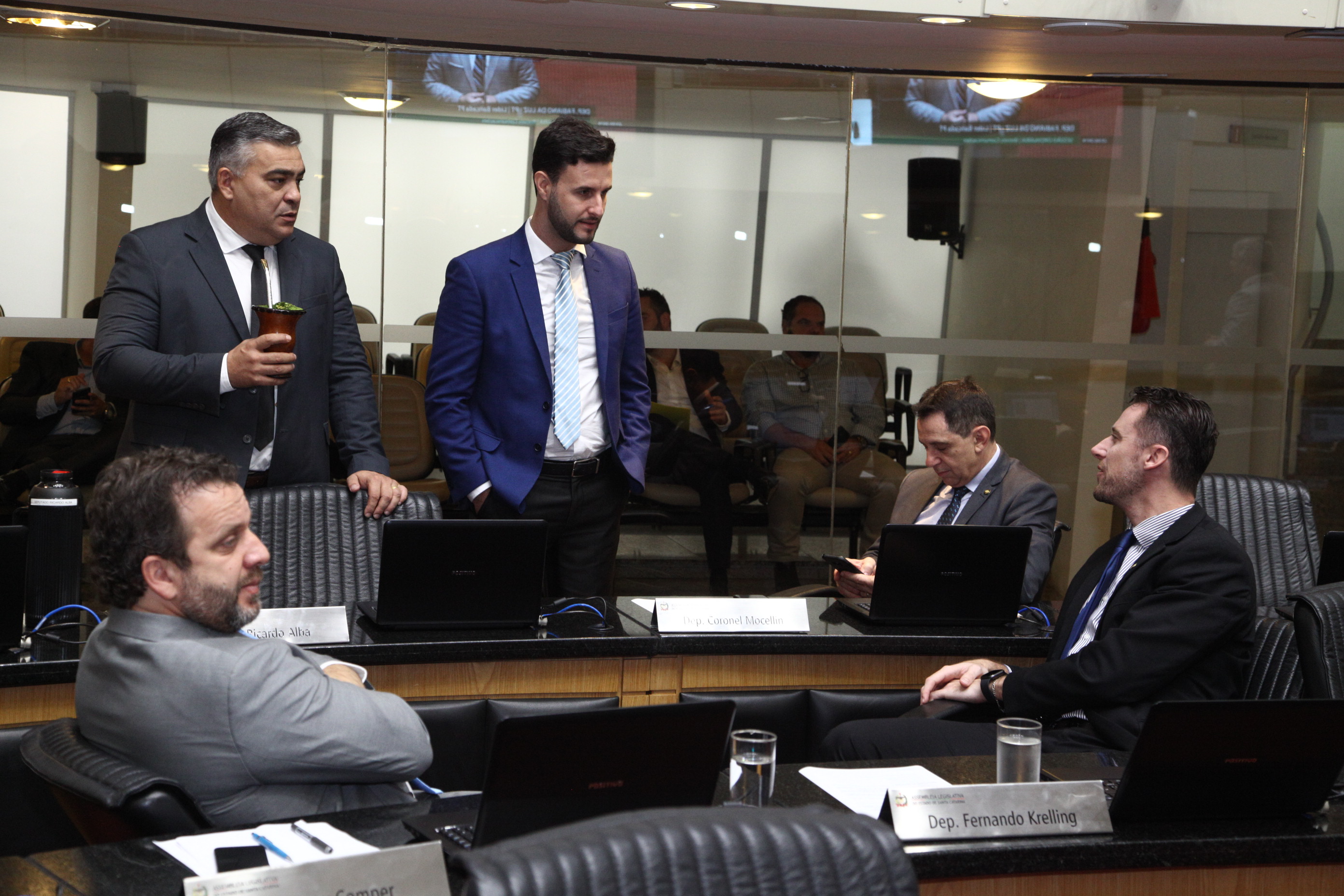 Sessão Plenária em 23/05/2019