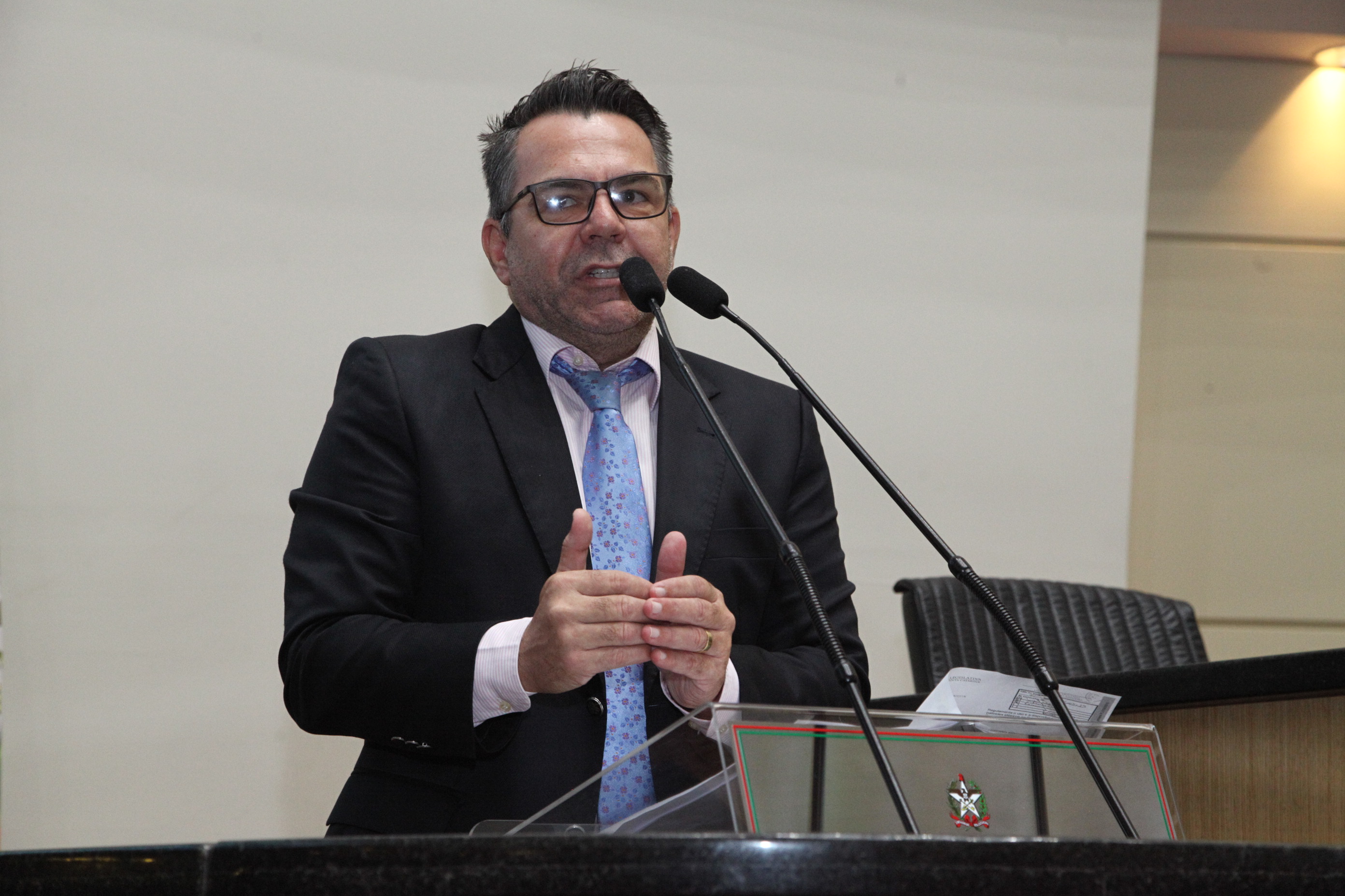 Sessão Plenária em 23/05/2019 - Deputado Luiz Fernando Vampiro  (MDB)