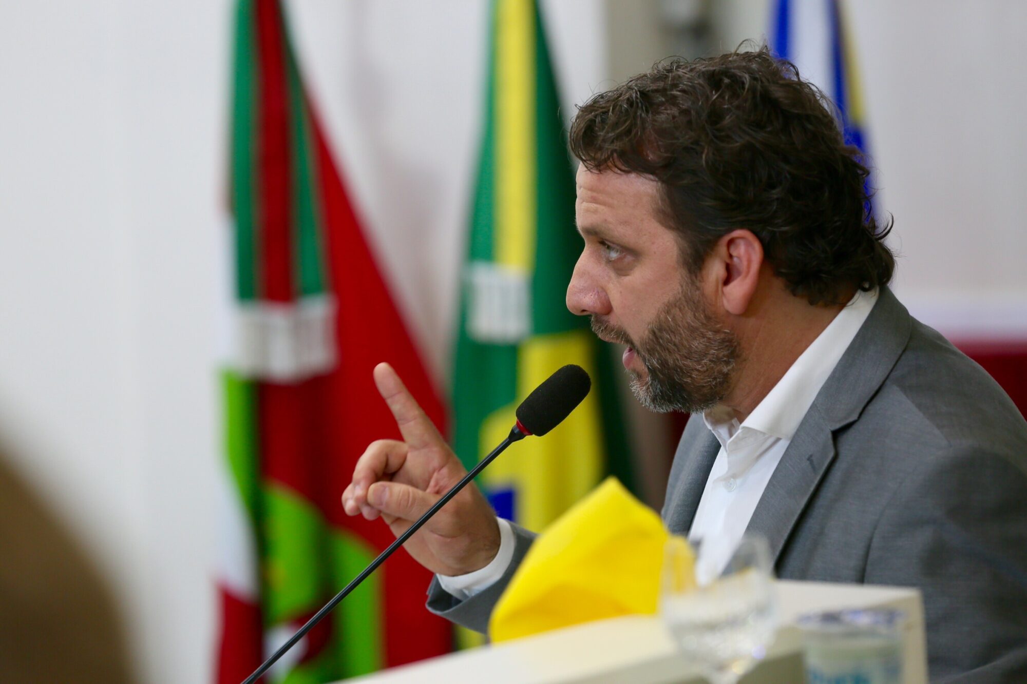 O evento foi promovido pela Comissão de Assuntos Municipais  da Alesc, presidida pelo deputado Jerry Comper.