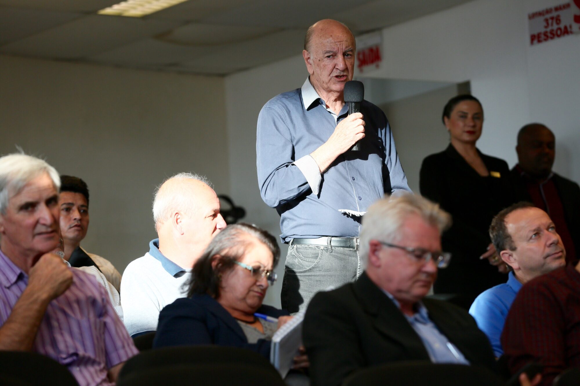 O público participou ativamente dos debates travados durante a audiência.