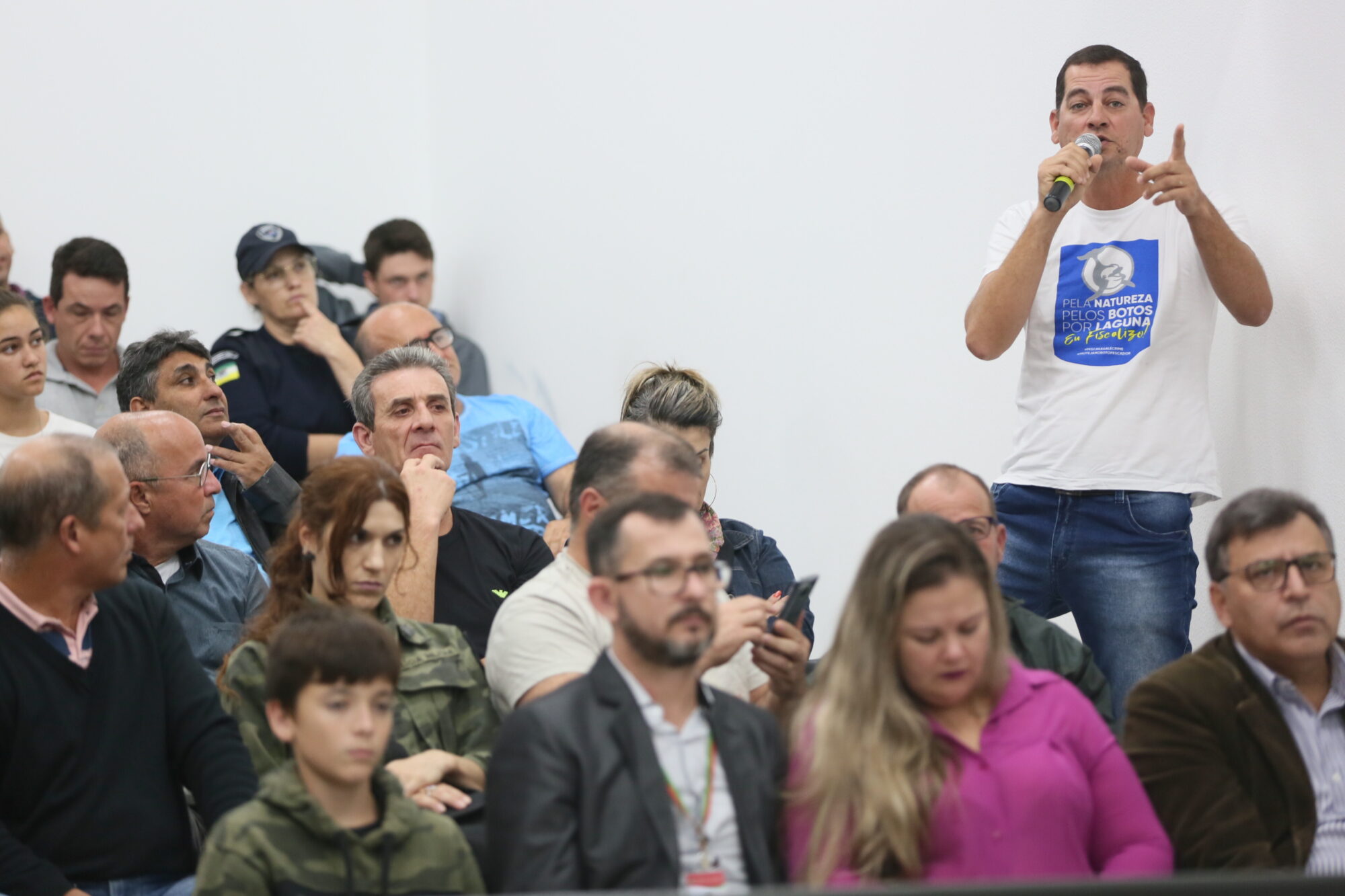 Audiência colheu sugestões de lideranças políticas locais, representantes de entidades ambientais e de colônias de pescadores.