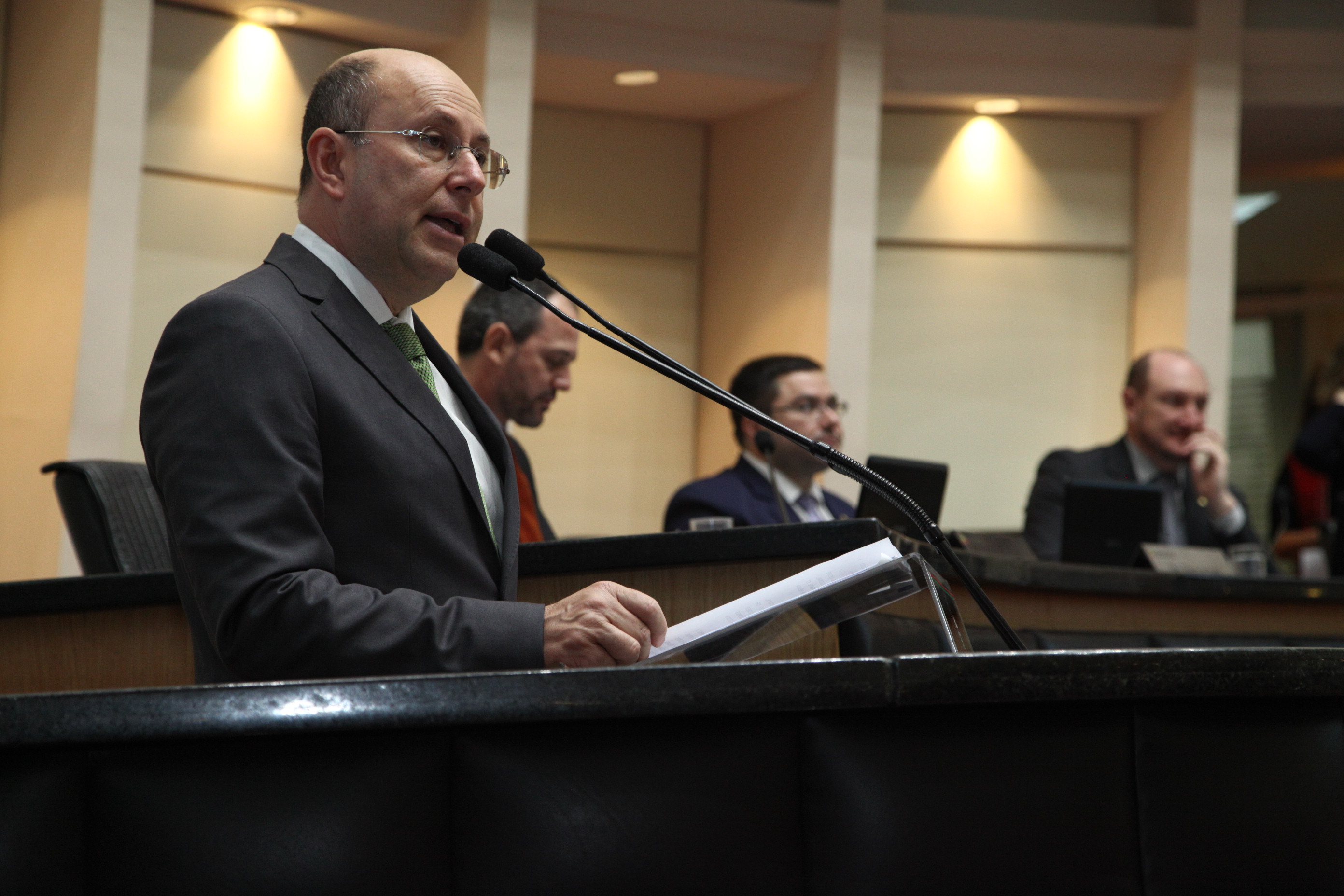 Acaert - Mensagem do Segmento de Comunicação ao Parlamento Catarinense - Marcello Petrelli