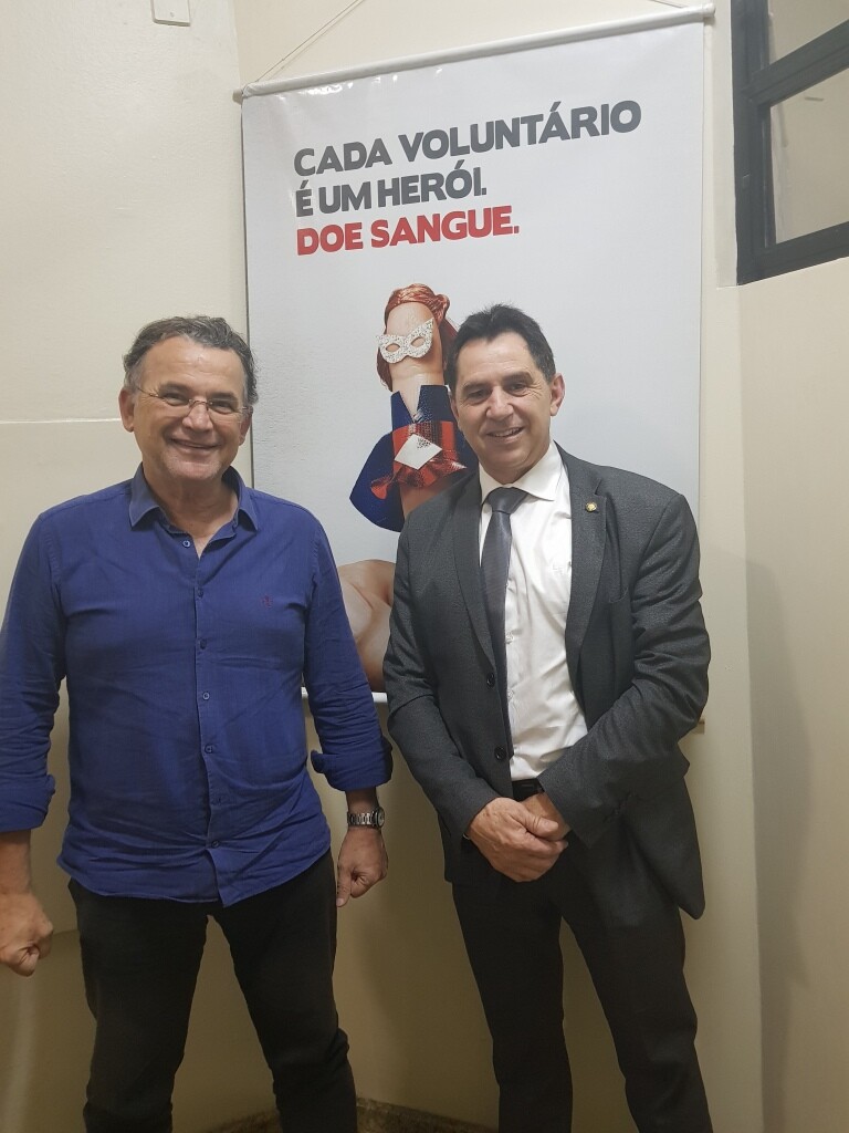 Deputado Coronel Mocellin e Guilherme Genovez, diretor do Hemosc FOTO: Marcelo Tolentino