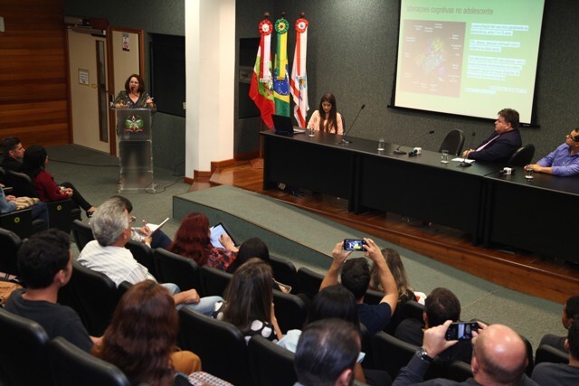 Foto: assessoria parlamentar.