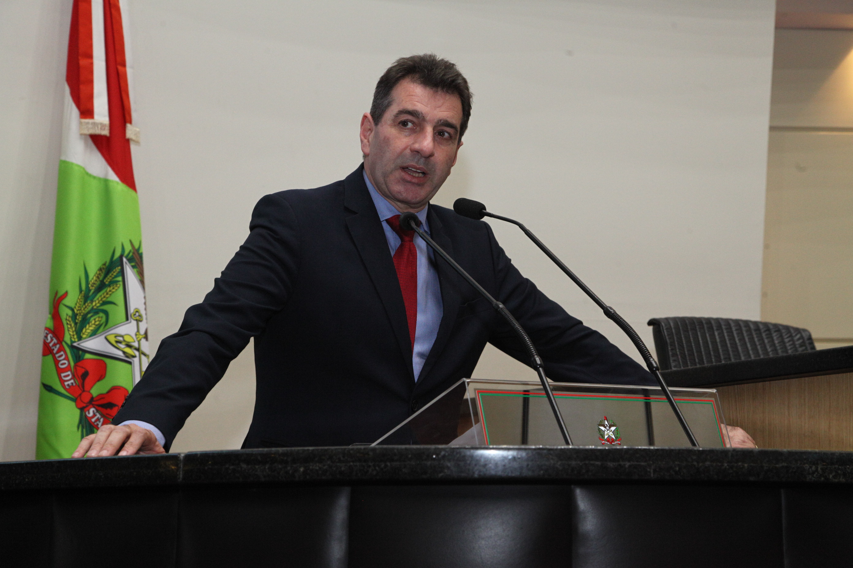 Sessão Plenária em 04/06/2019 - Deputado Valdir Cobalchini (MDB)