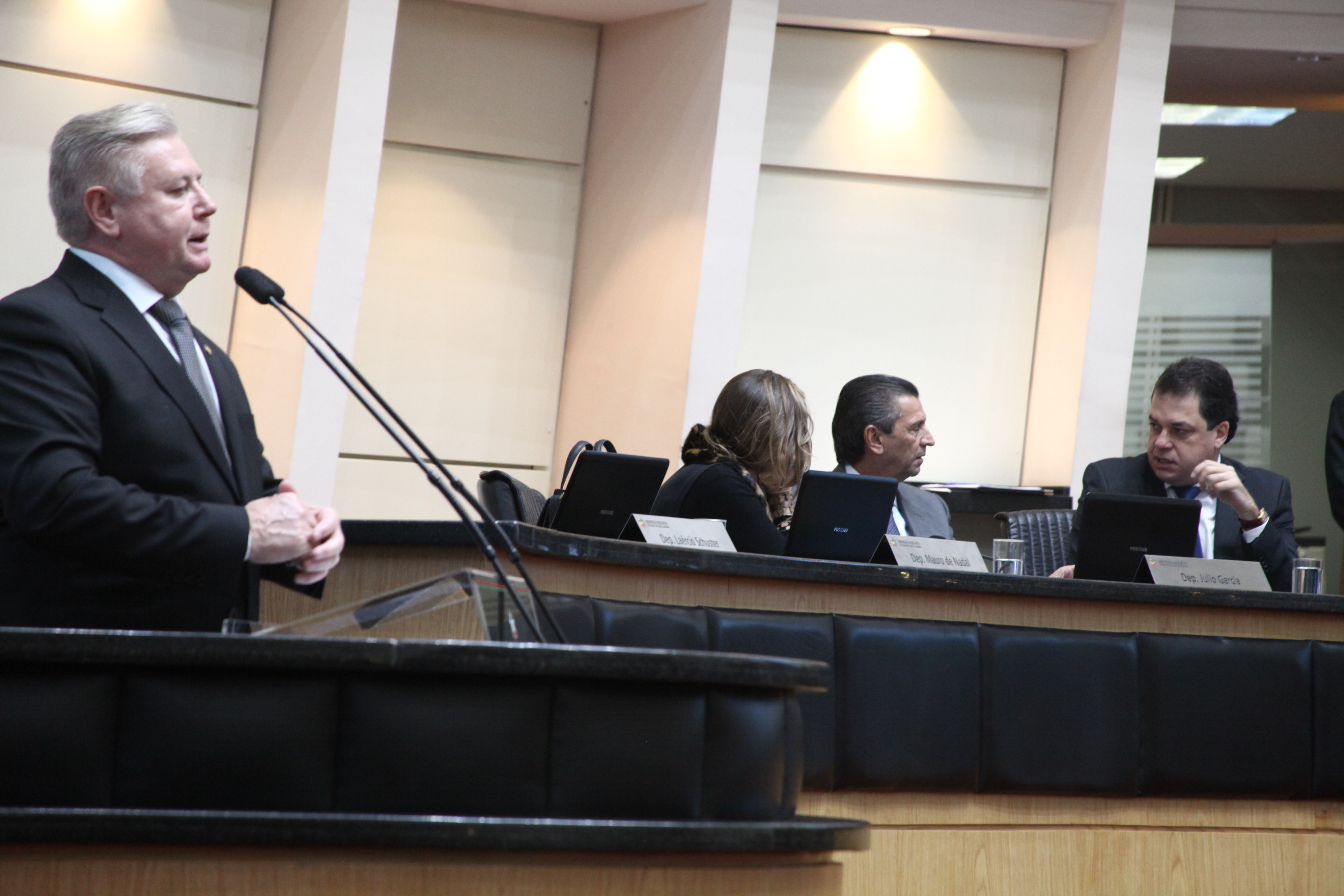 - Deputado Nilso Berlanda (PR)