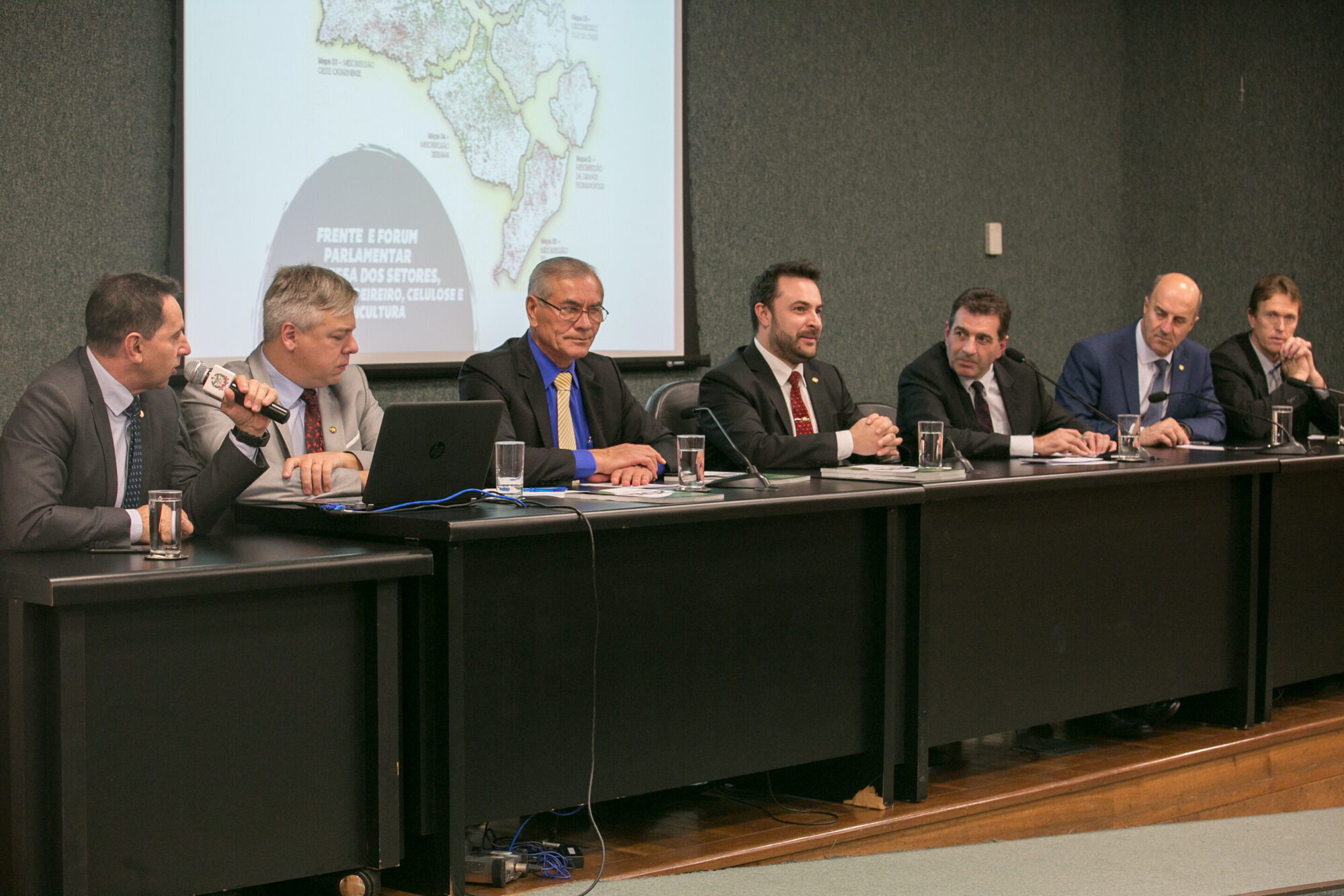 Lançados grupos do Setor Madeireiro, Moveleiro, Celulose e Silvicultura