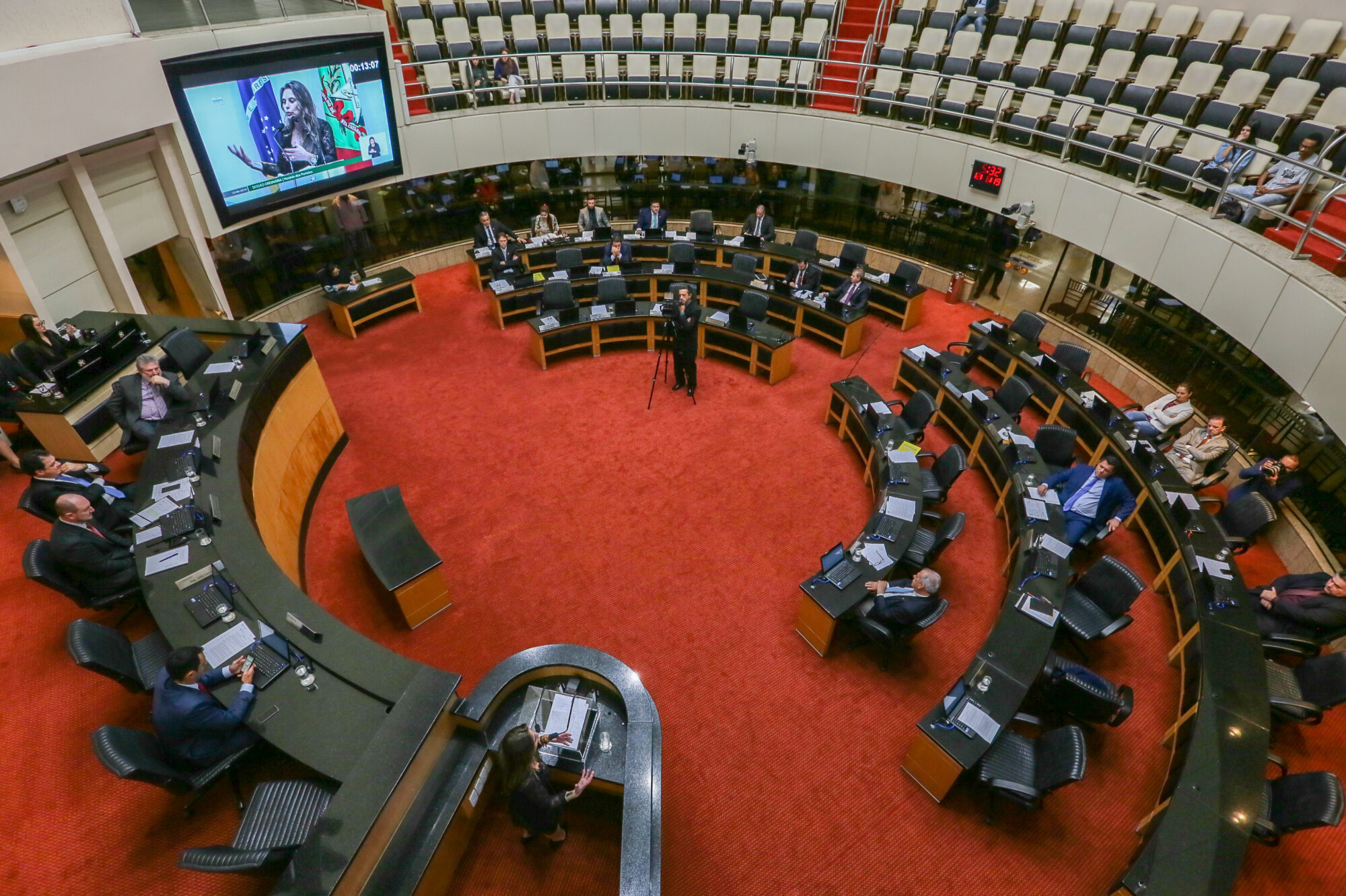Parlamentares criticam rodovia não integrada e desigualdade de gênero