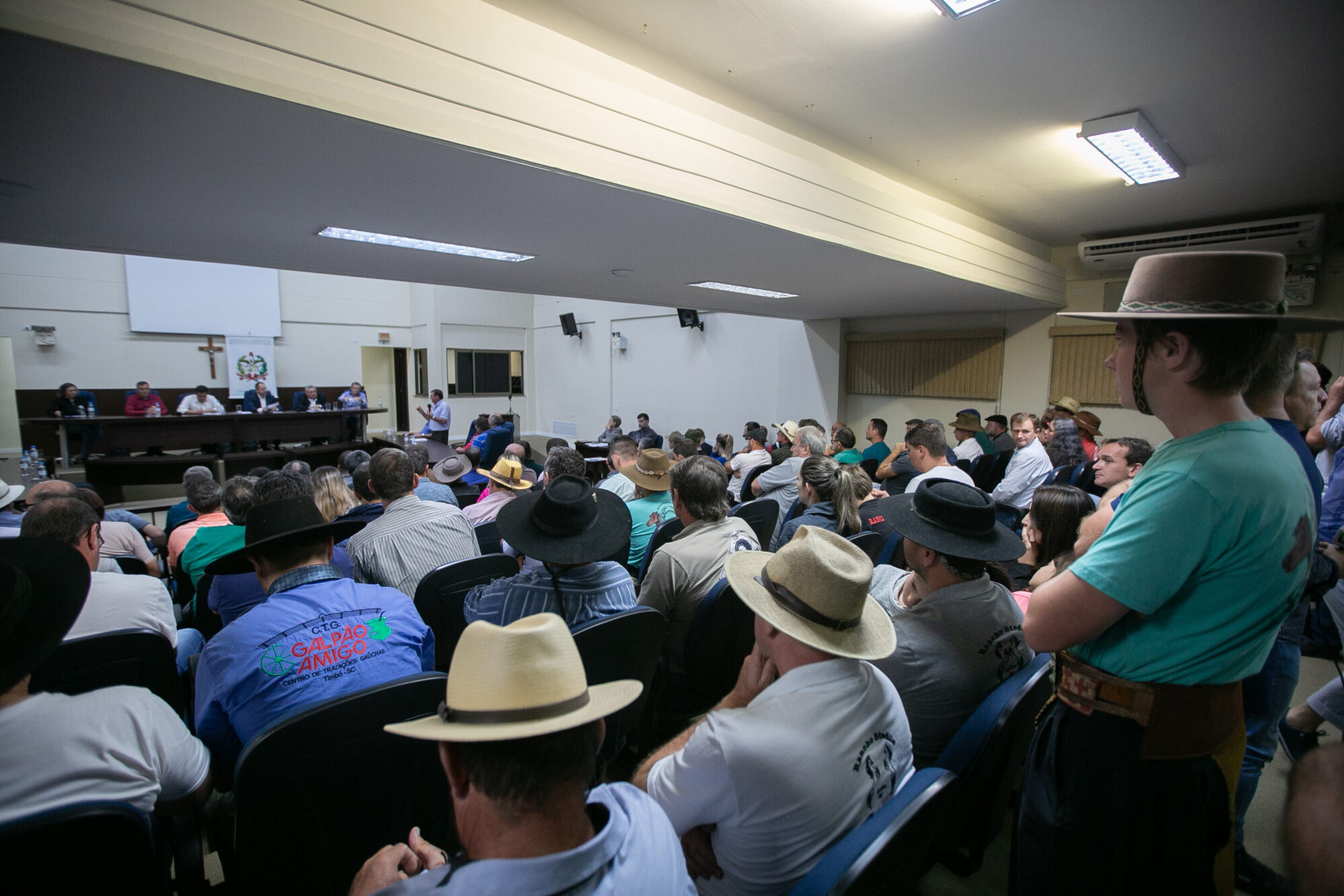 Audiência pública em Indaial debate Guias de Trânsito Animal no Estado
