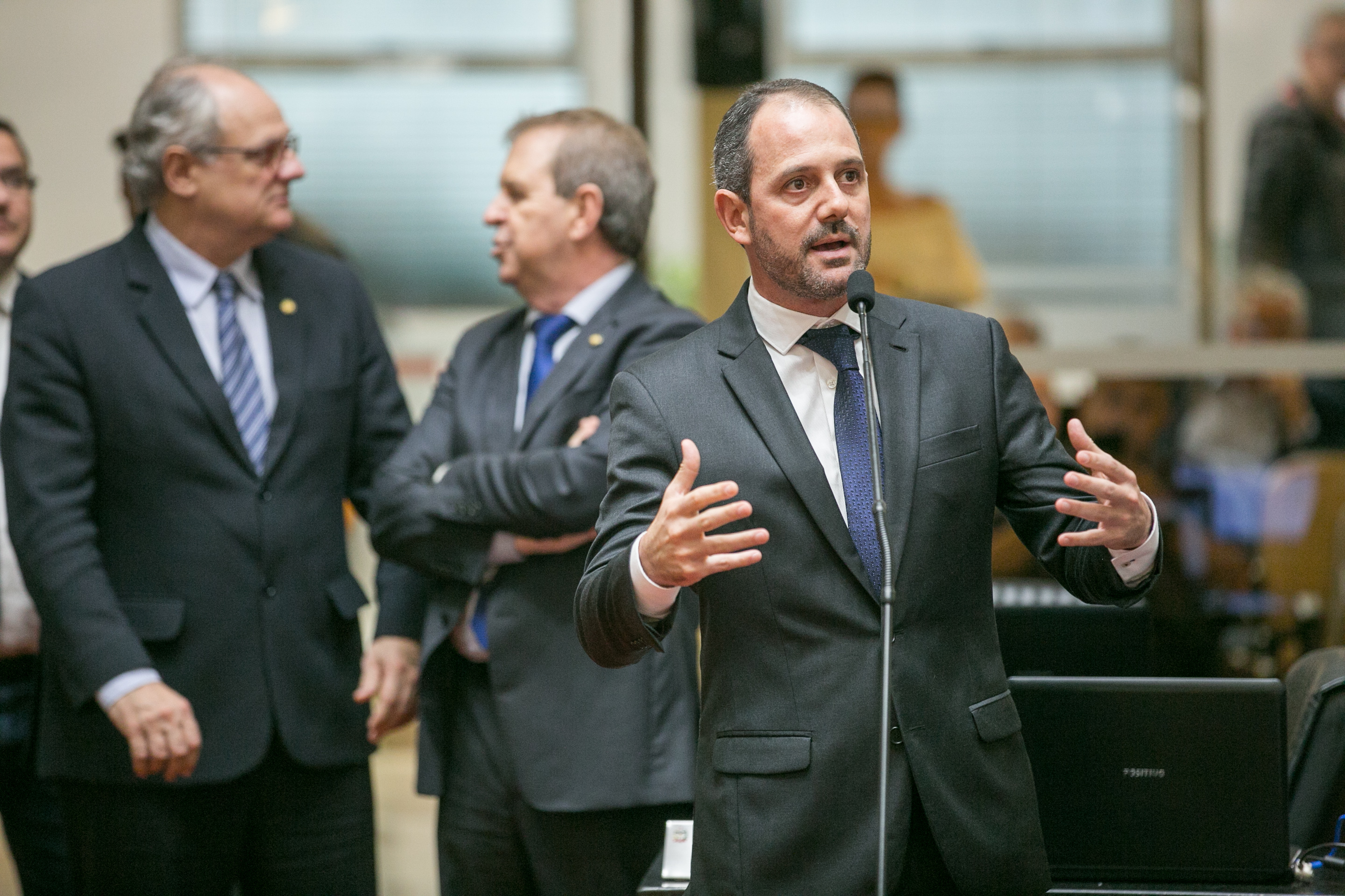 Deputado Laércio Schuster (PSB)