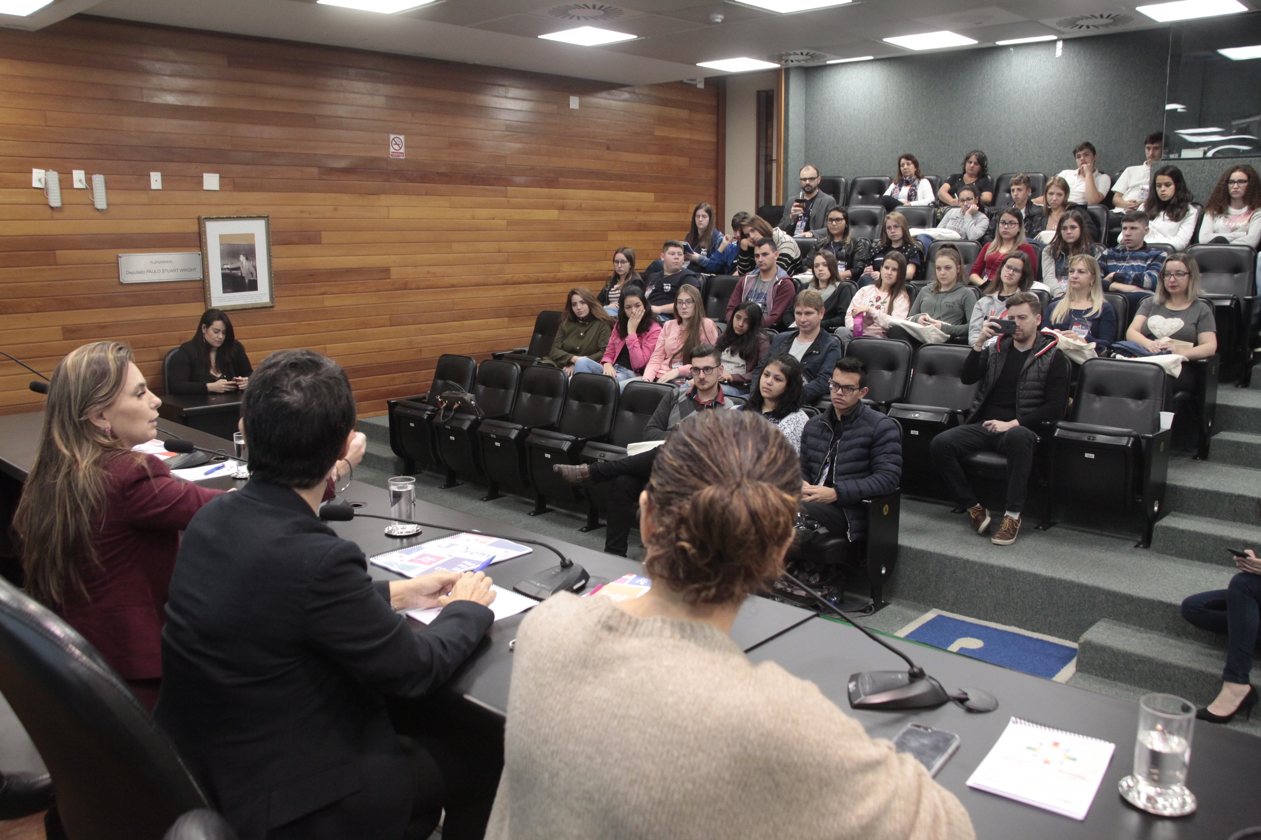 Parlamento Jovem Mesa Redonda Mulher na Política