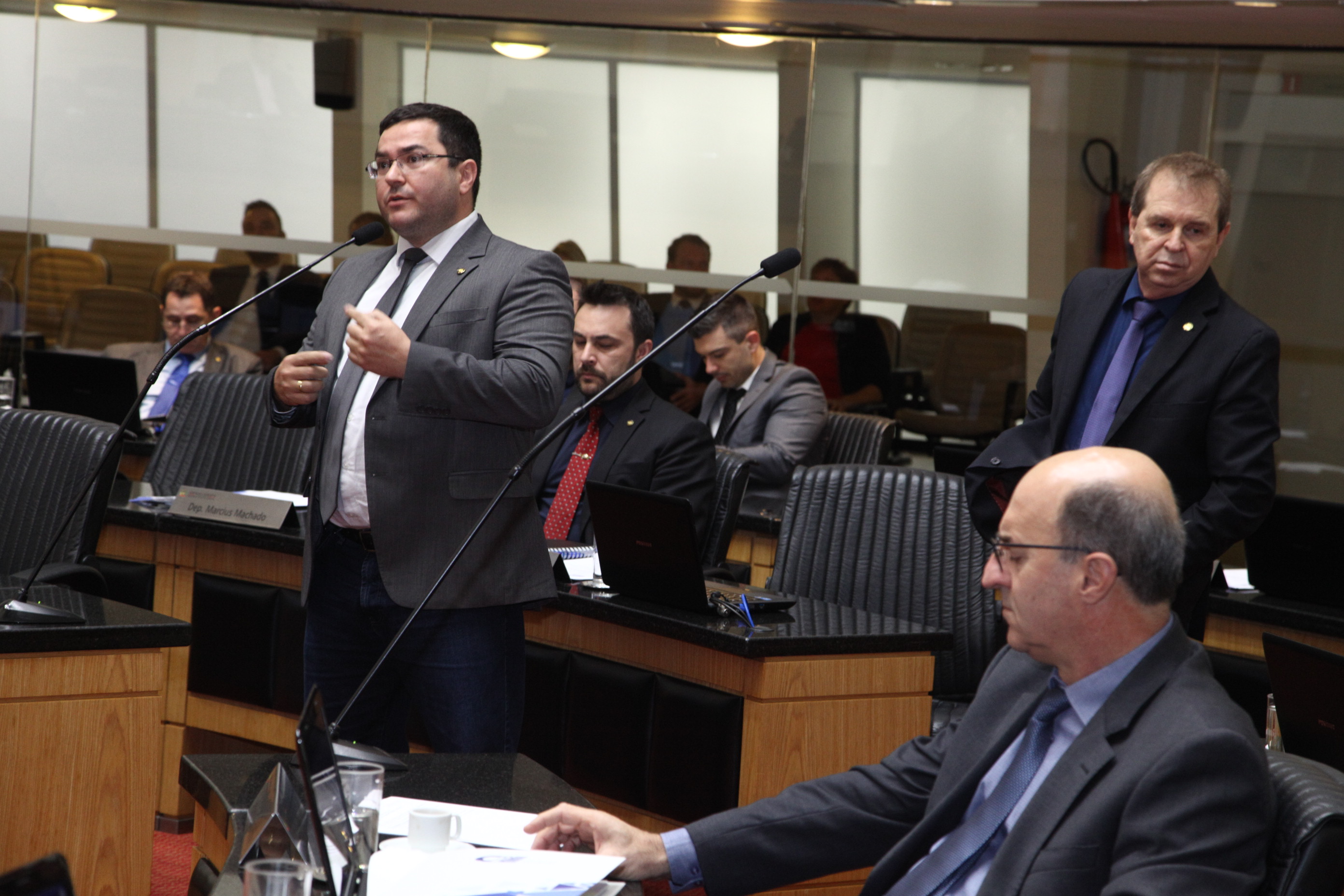 Sessão Plenária em 27/06/2019