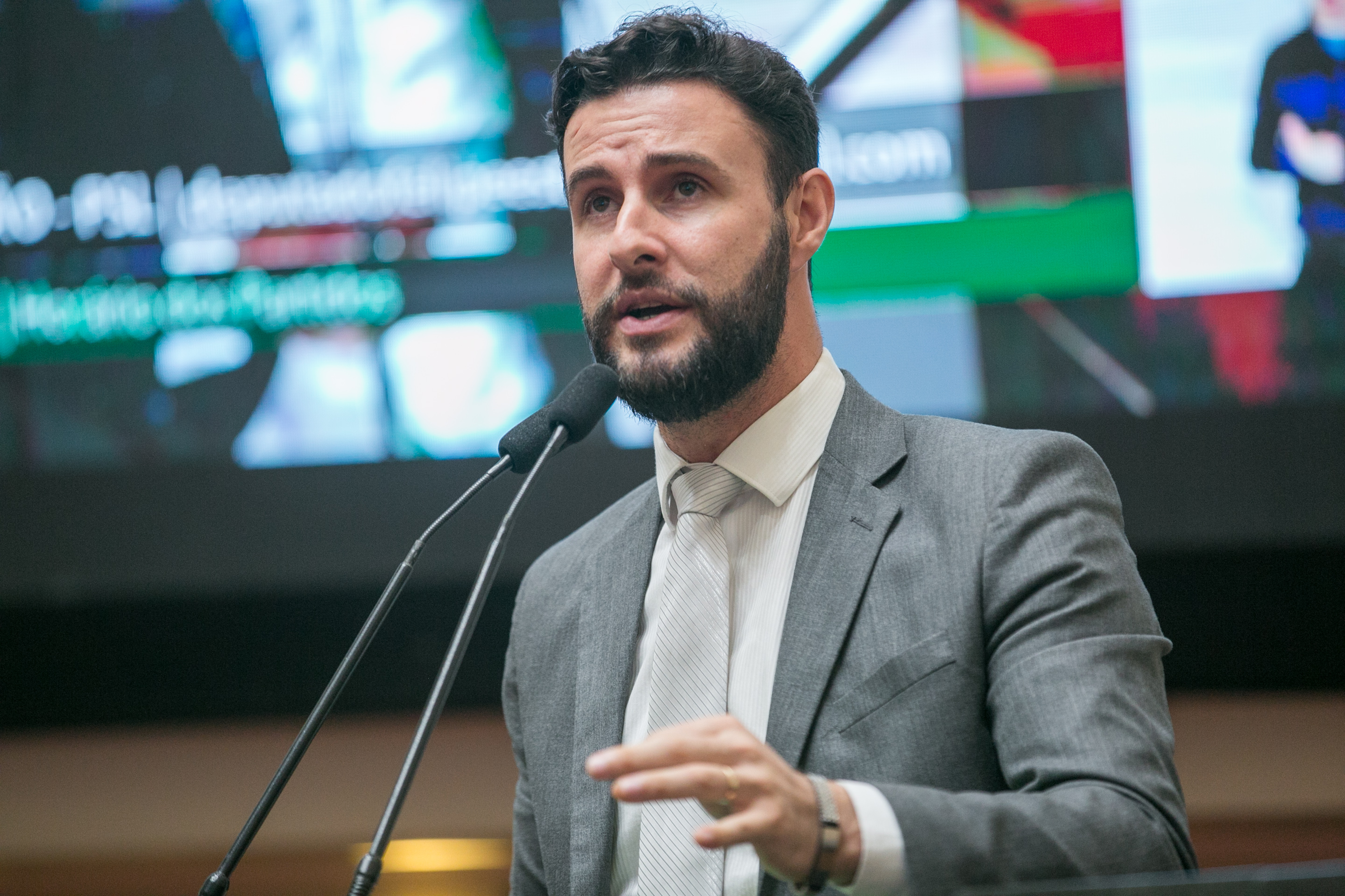 Deputado Felipe Estevão (PSL)