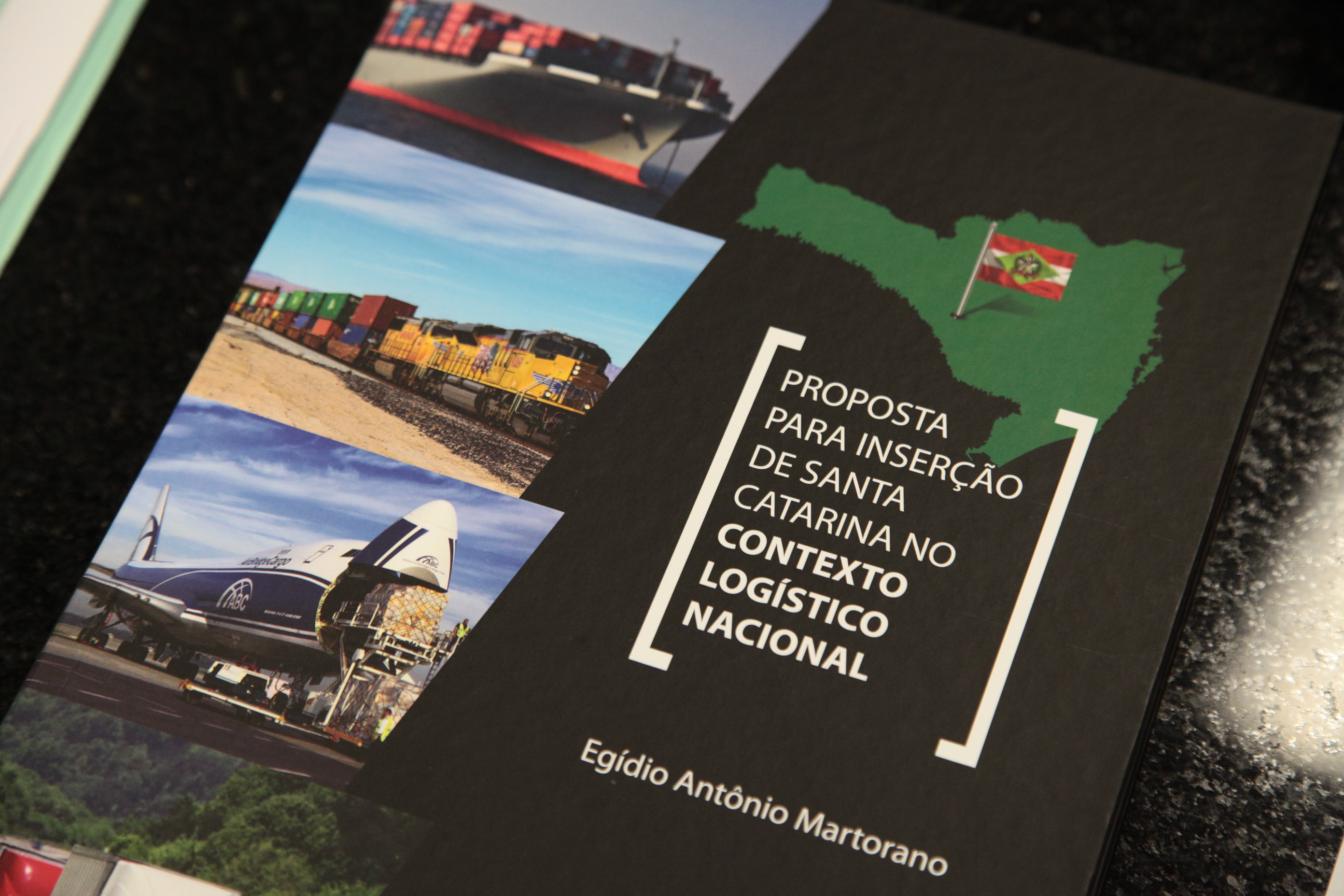 FIESC - Inserção de Santa Catarina no contexto logístico nacional
