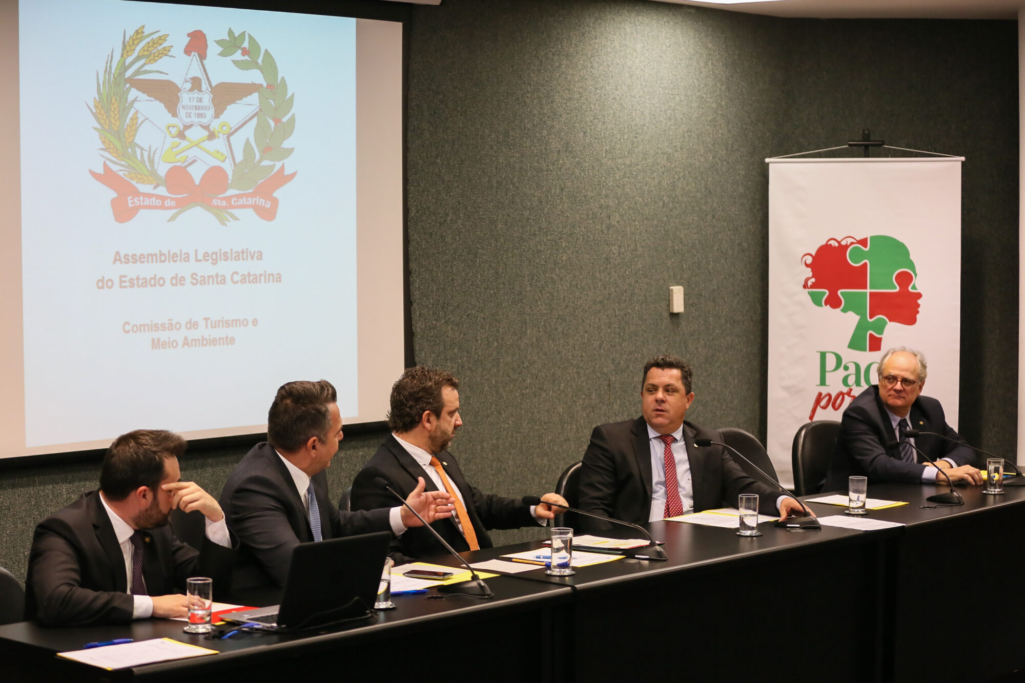 Seminários e audiência pública vão discutir problemas ambientais