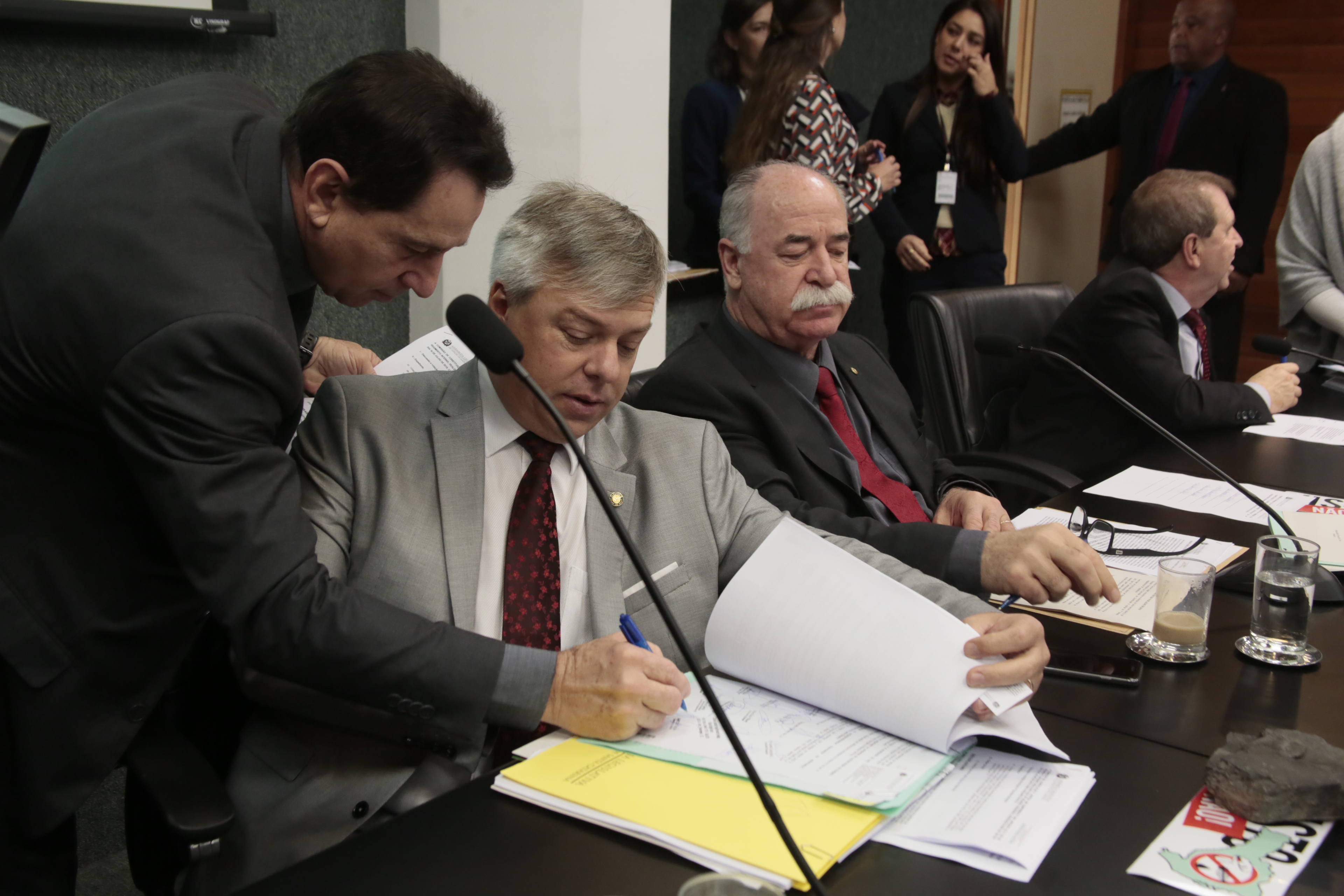 Comissão de Constituição e Justiça