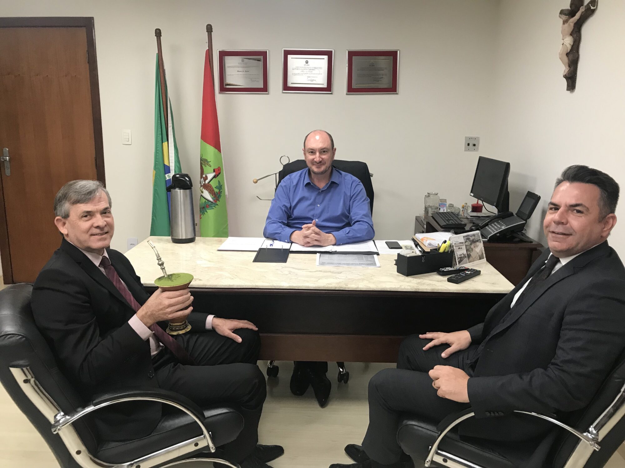 Deputados Mauro de Nadal, Luiz Fernando Vampiro e Paulo Eli, secretário de Estado da Fazenda