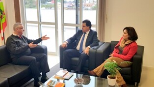 Deputado Rodrigo Minotto, delegados Paulo Koerich e Luciana da Silva Pinto Maciel