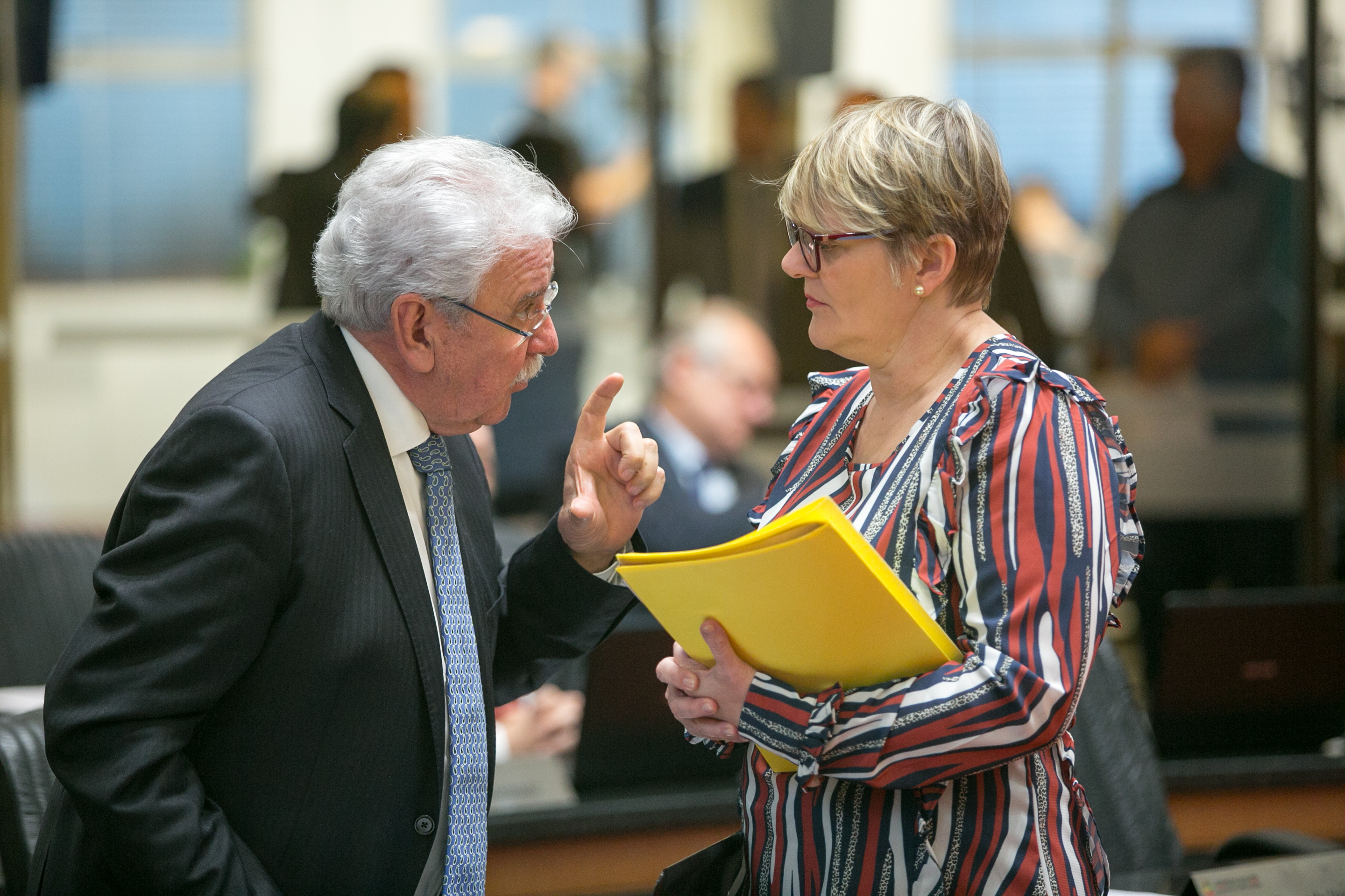 Deputado Moacir Sopelsa (MDB) e 
Deputada Luciane Carminatti (PT)