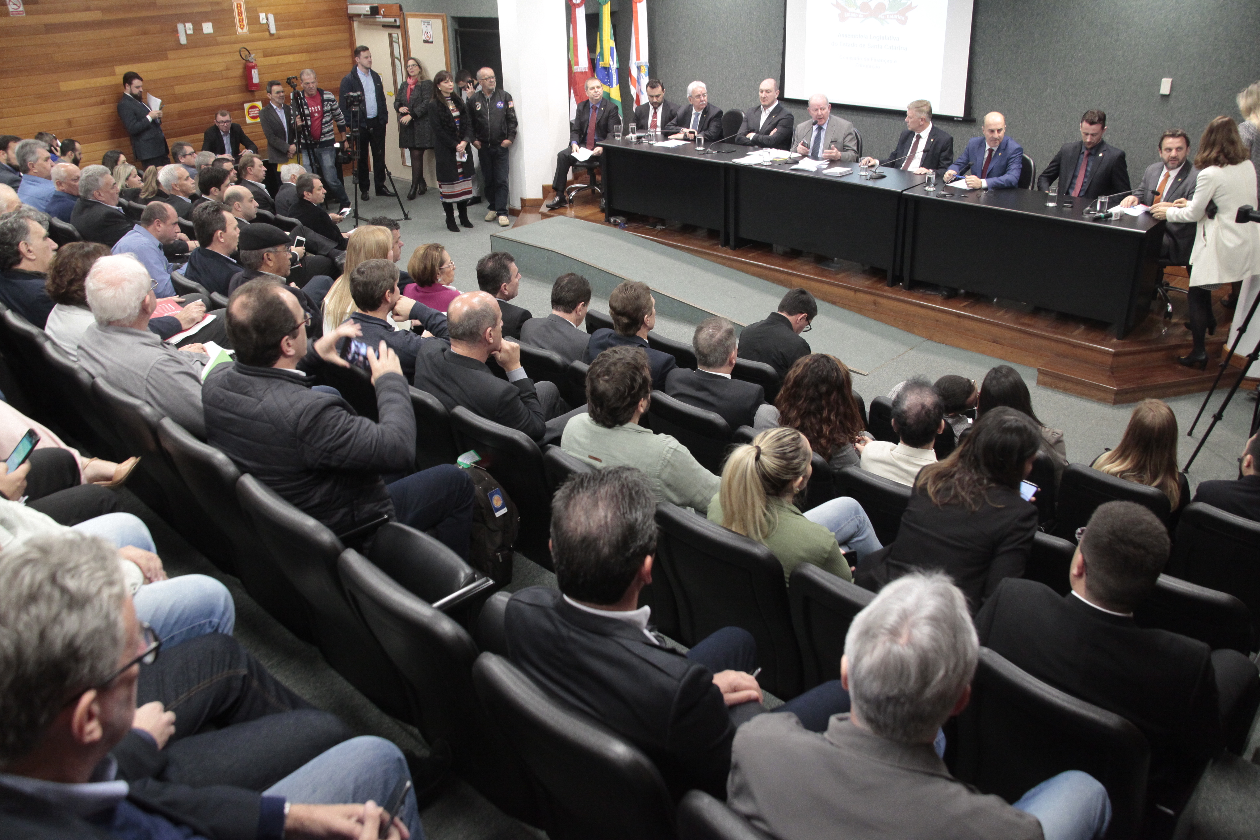Comissão Finanças e Agricultura Benefícios Fiscais _ Defensivos Agrícolas