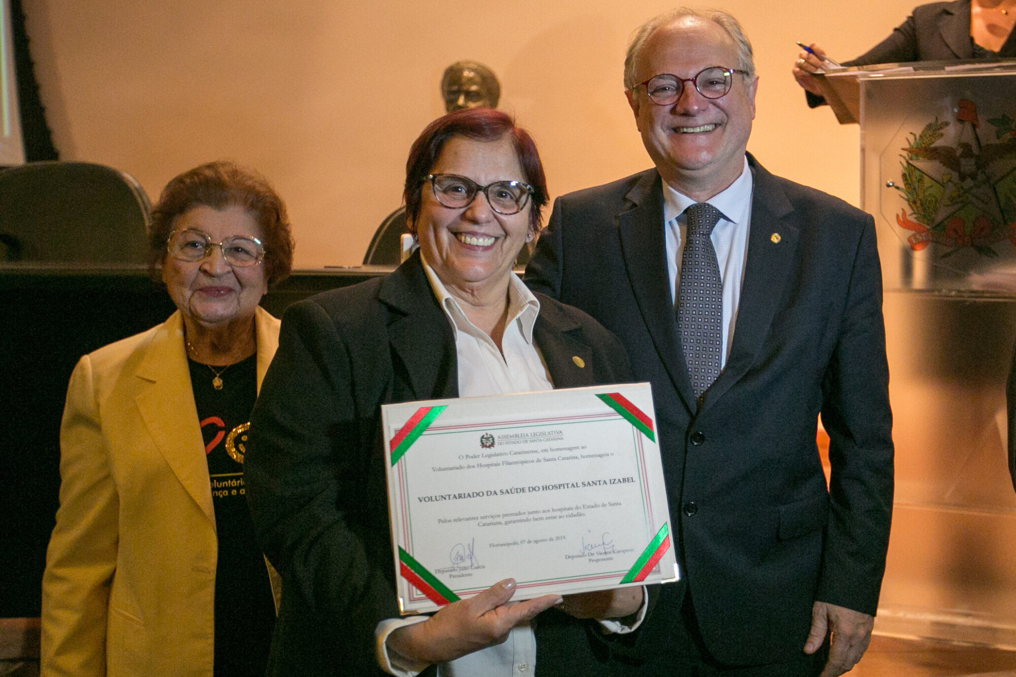 O objetivo da homenagem foi demonstrar reconhecimento e gratidão pelos voluntários.
