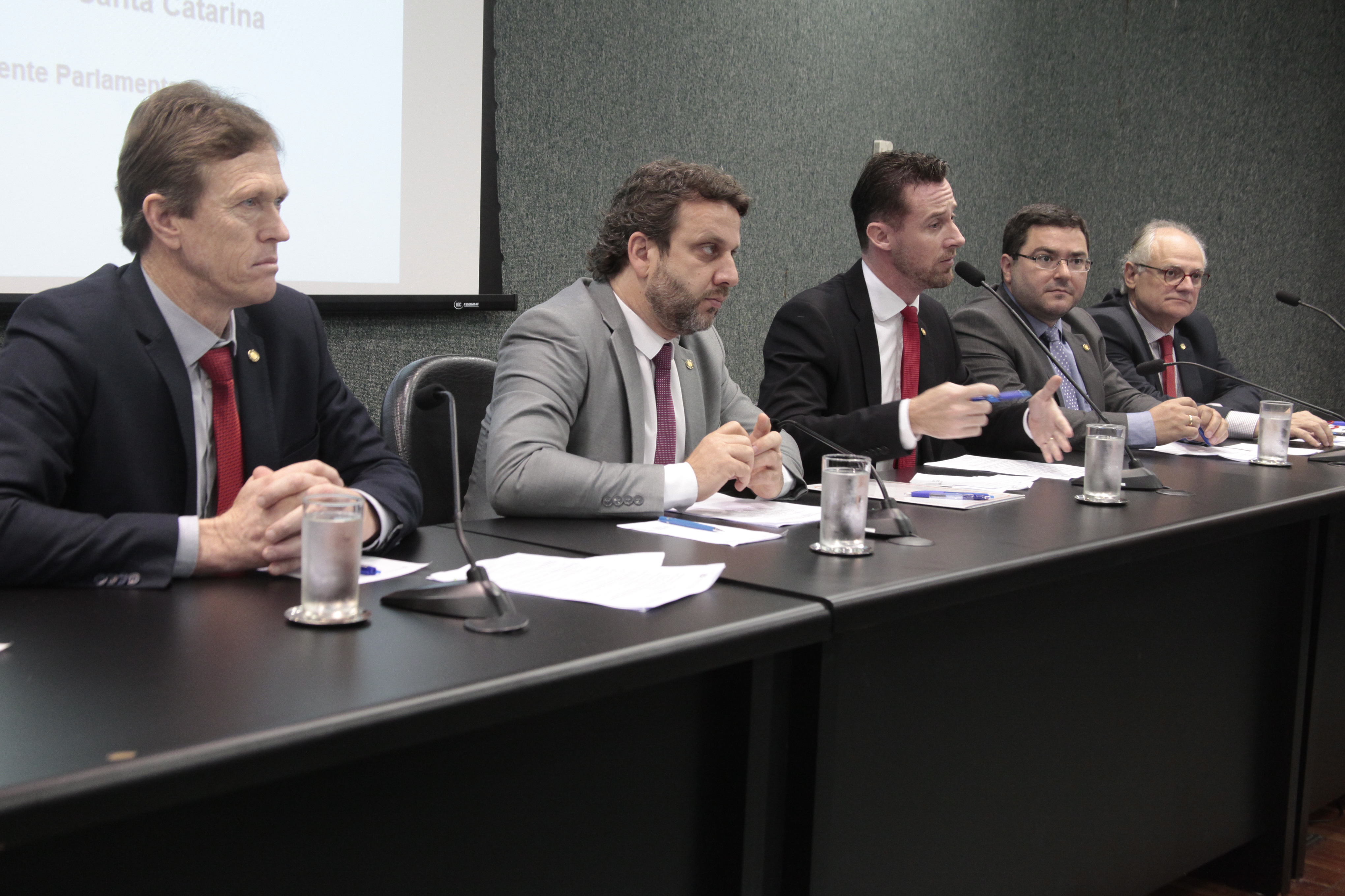 Frente Parlamentar do Material de Construção