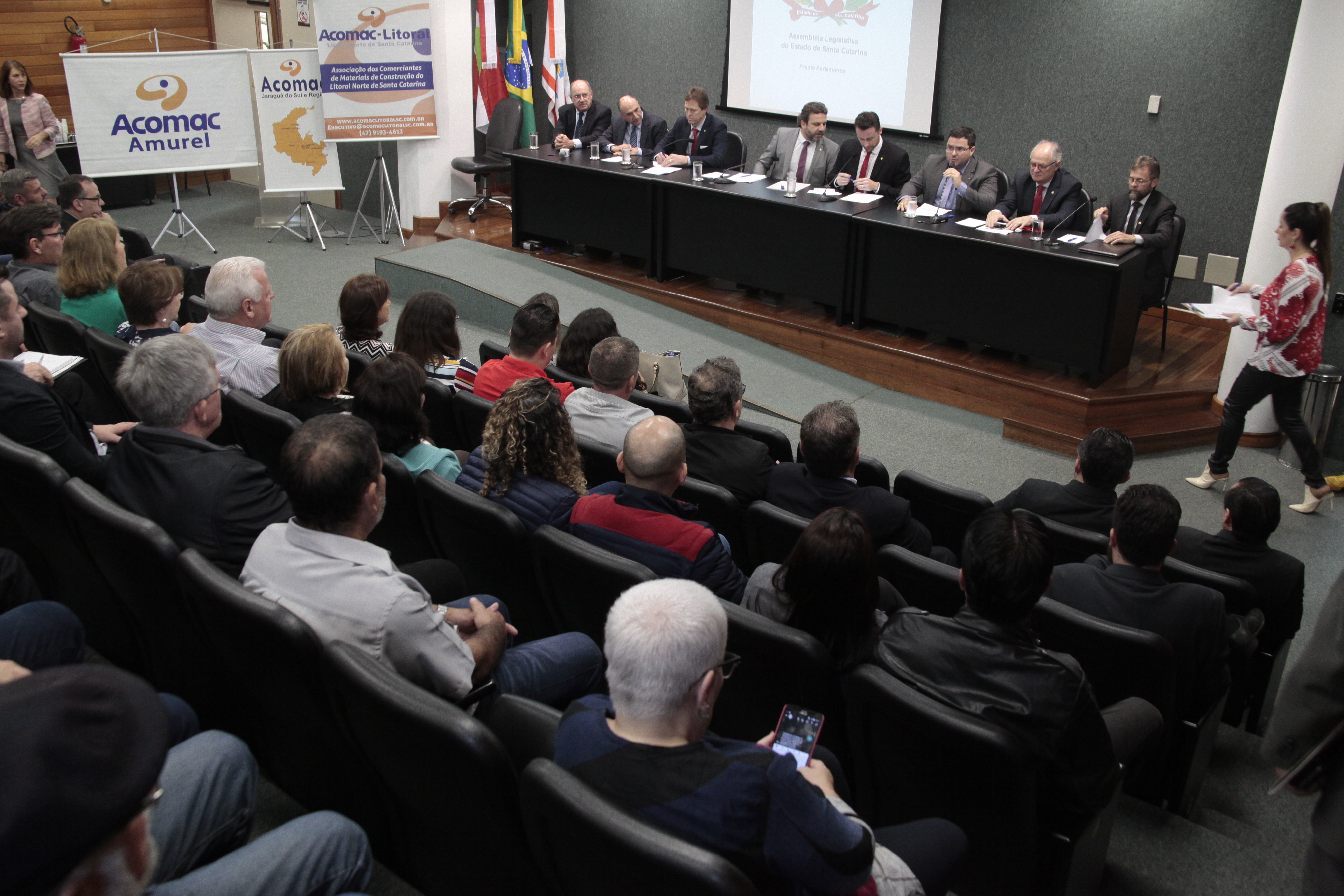 Frente Parlamentar do Material de Construção