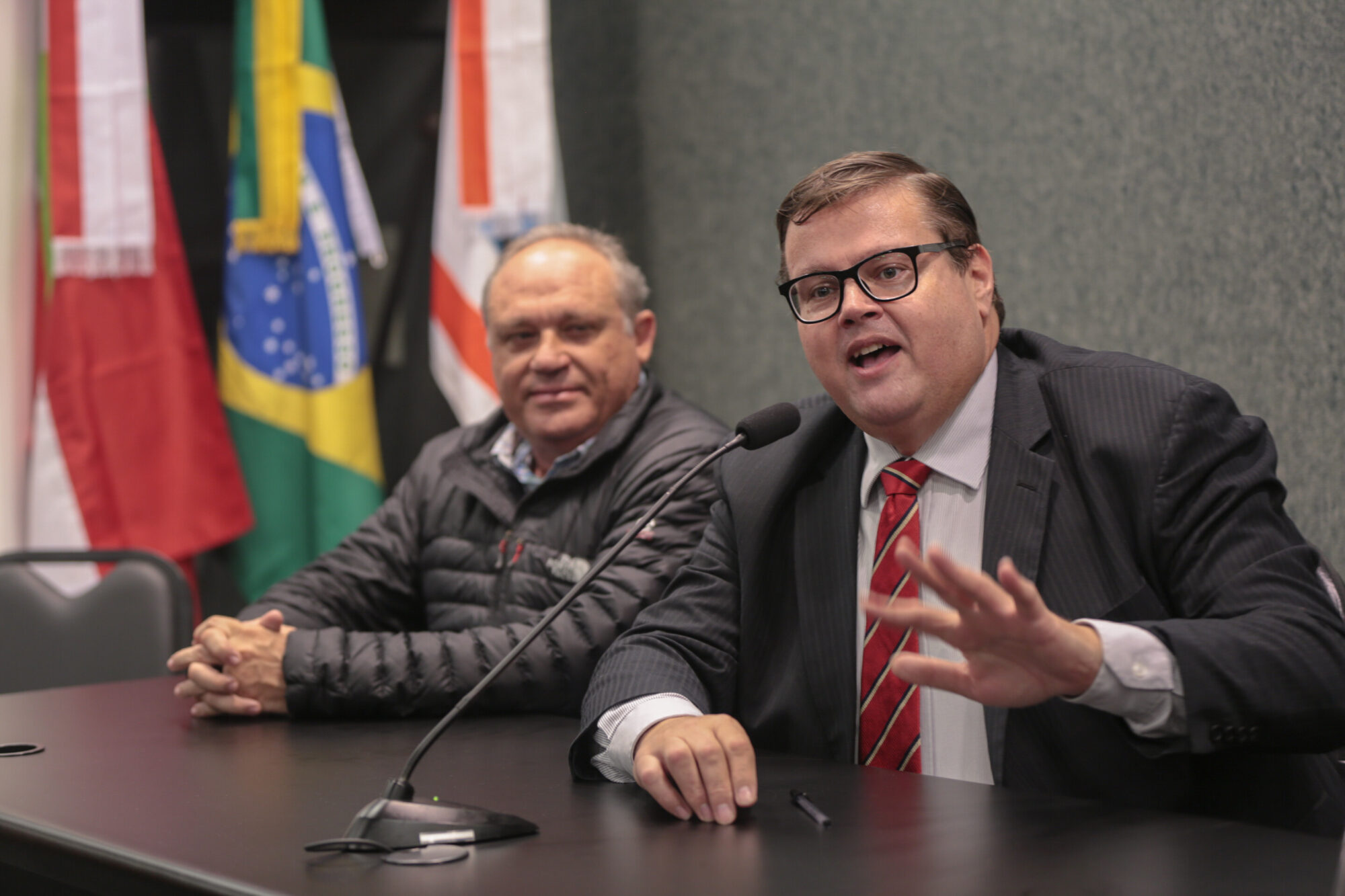 Antônio Vitor Ulrich, professor e secretário do Sindalesc.