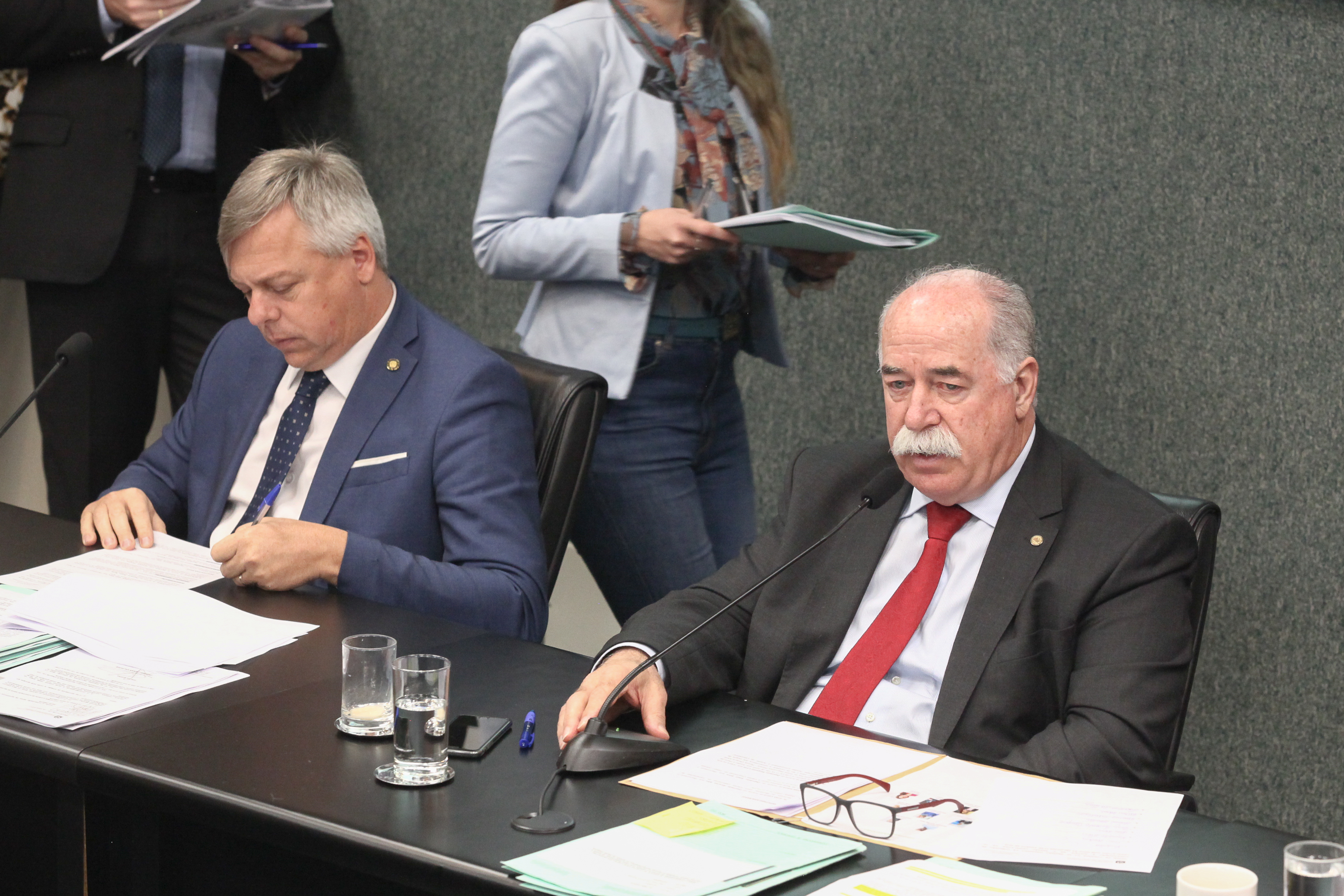 Comissão de Constituição e Justiça Deputado Romildo Titon (MDB) e Deputado Fabiano da Luz (PT)