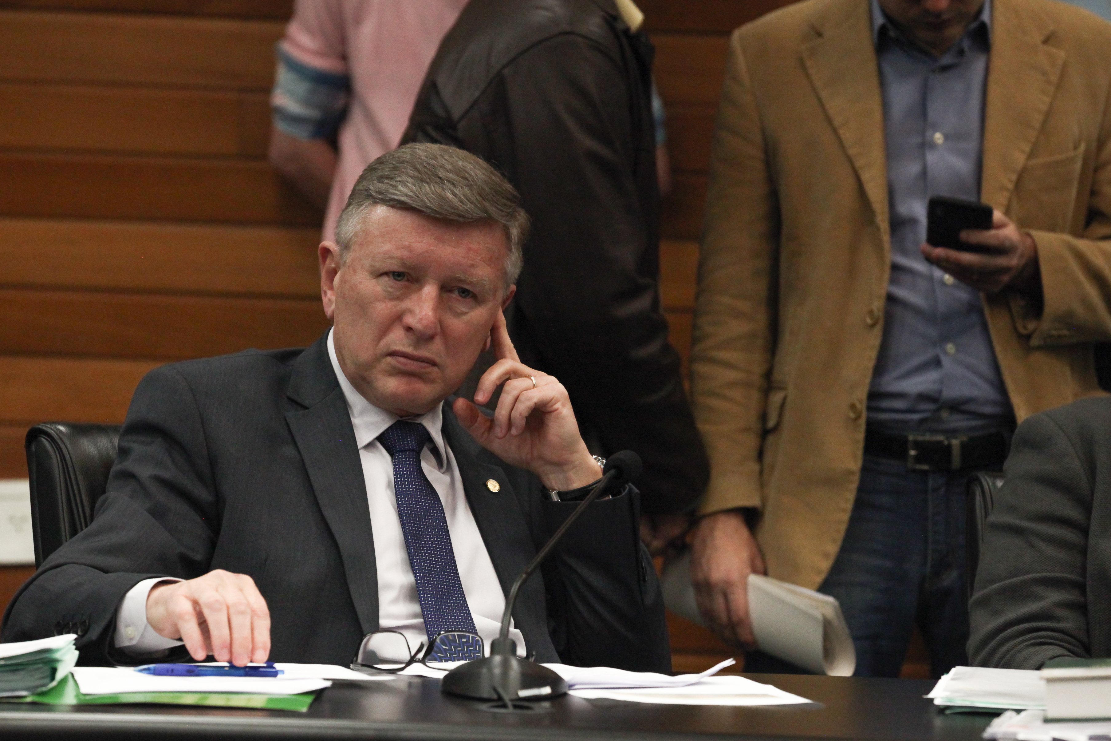 Comissão de Constituição e Justiça Deputado Milton Hobus (PSD)