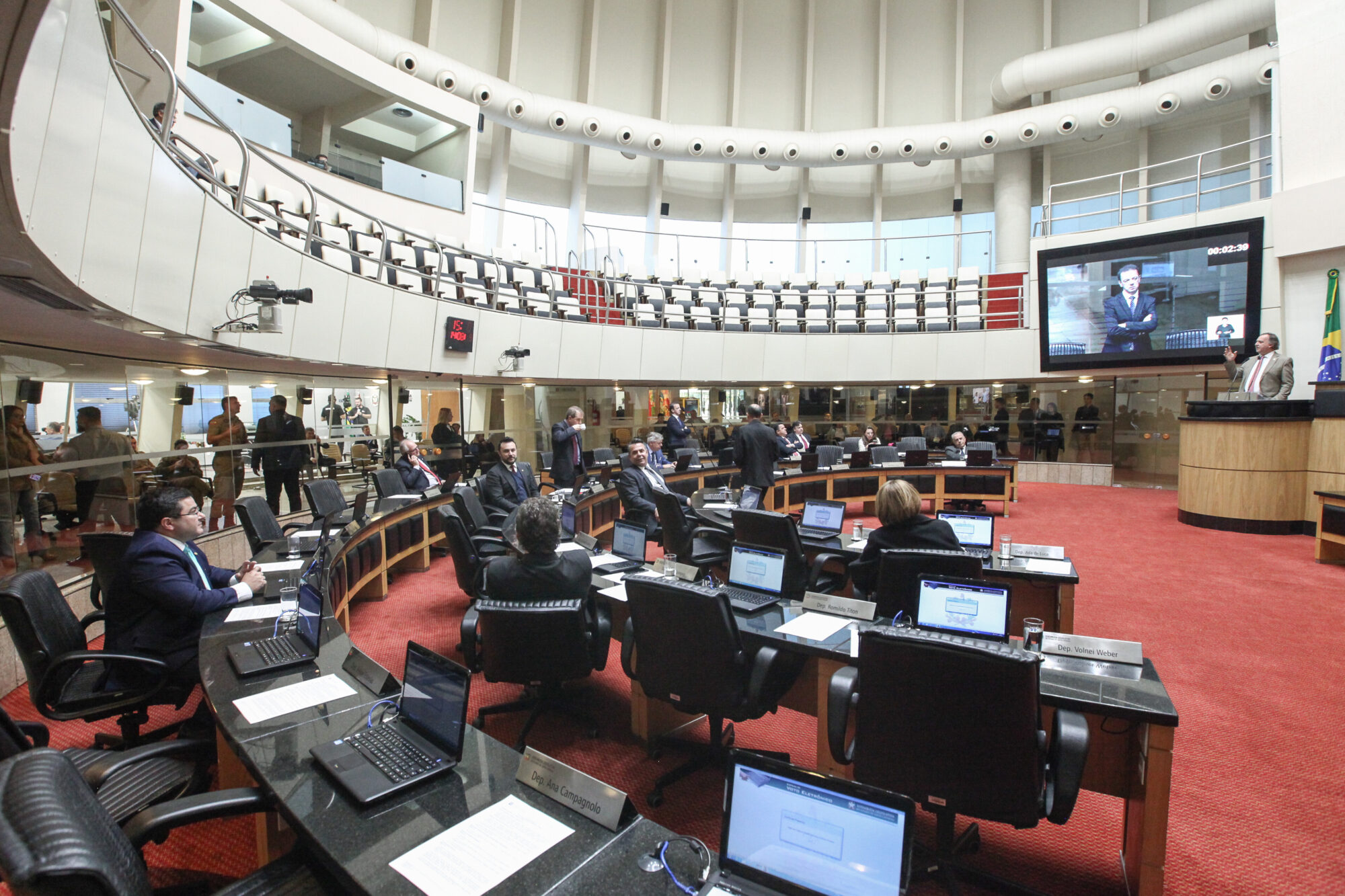 Deputados falam em judicializar disputa com Rio Grande do Sul por pesca