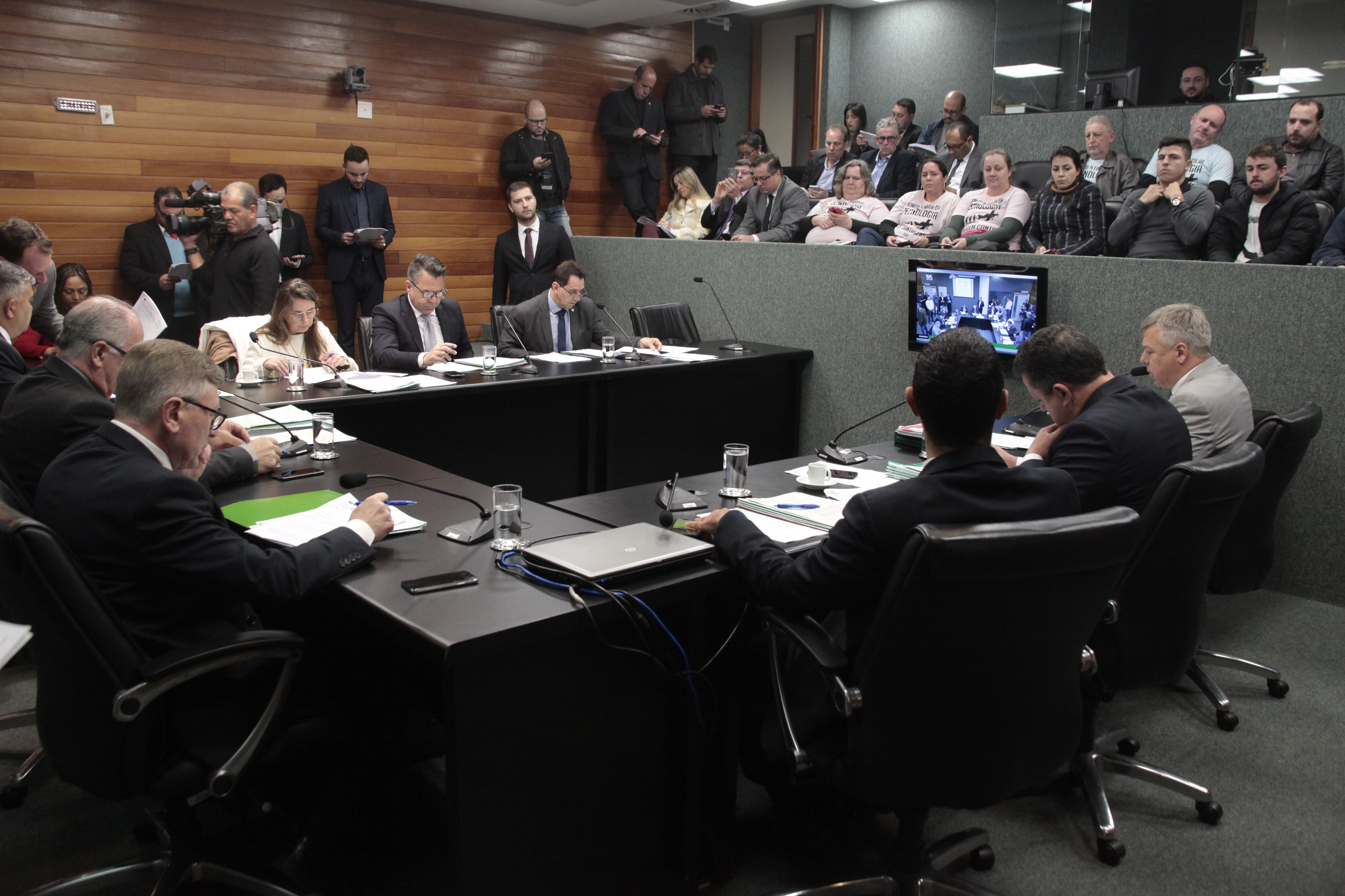 Comissão de Constituição e Justiça