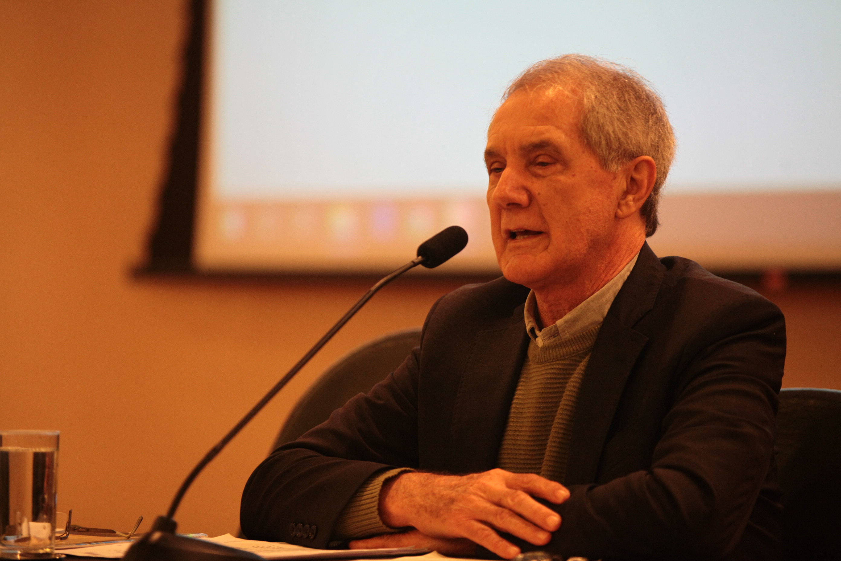 Seminário Inovação Científica na Escola - Dr. Gaudêncio Frigotto (UERJ)