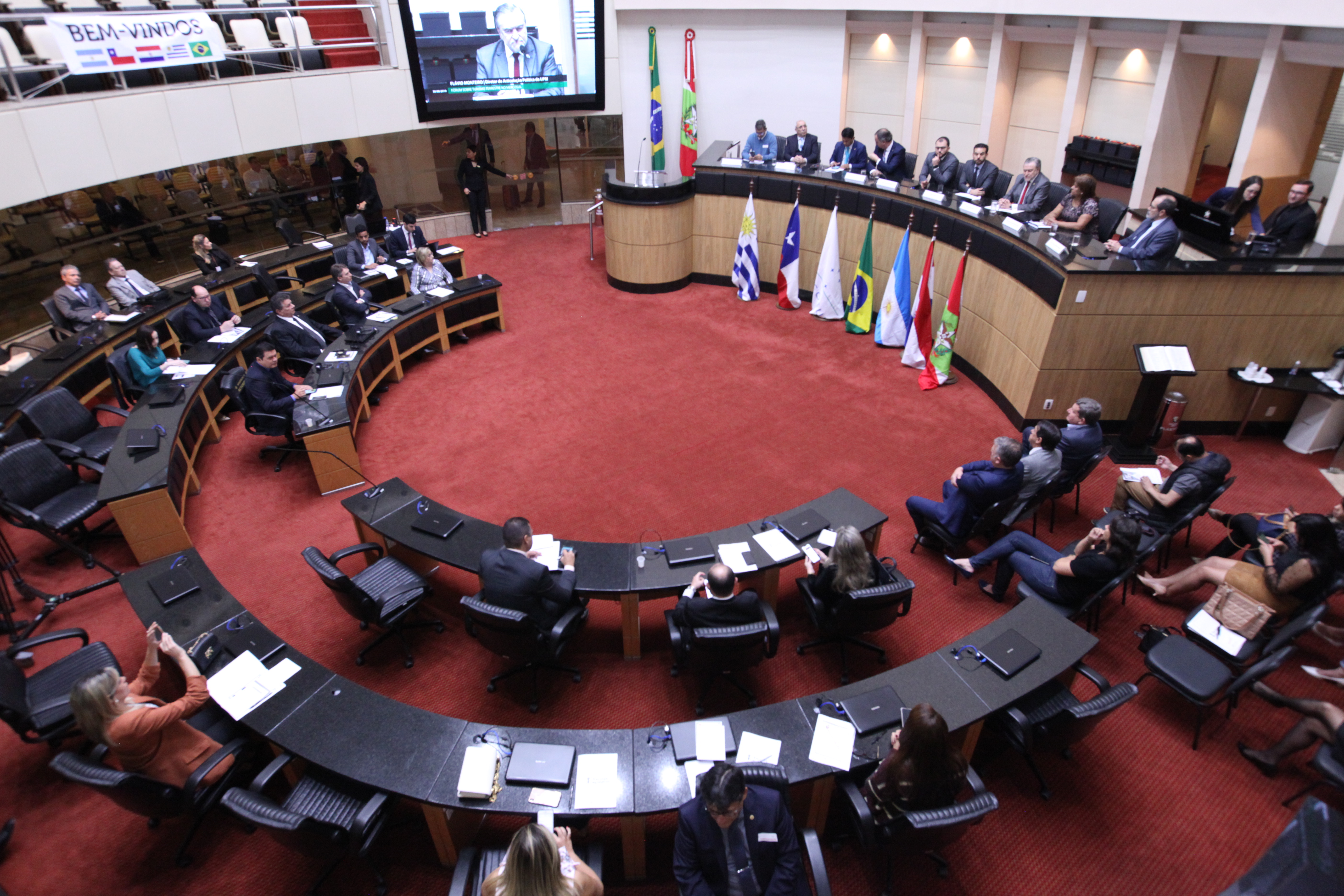 Fórum de Qualificação de Graduação e Facilitação do Turismo Terrestre no Mercosul