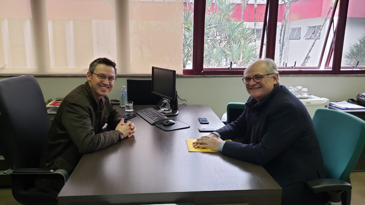 Deputado Dr. Vicente Caropreso e Lucas Esmeraldino, secretário de Estado do Desenvolvimento Econômico Sustentável FOTO/Divulgação