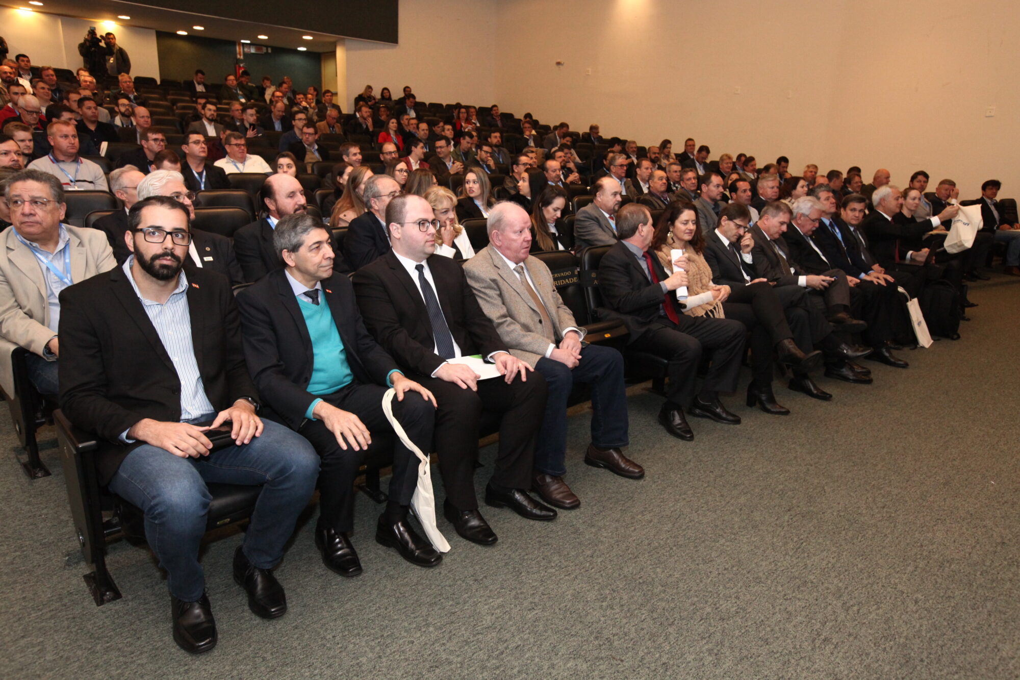 Seminário destaca potencial das geradoras de energia elétrica em SC